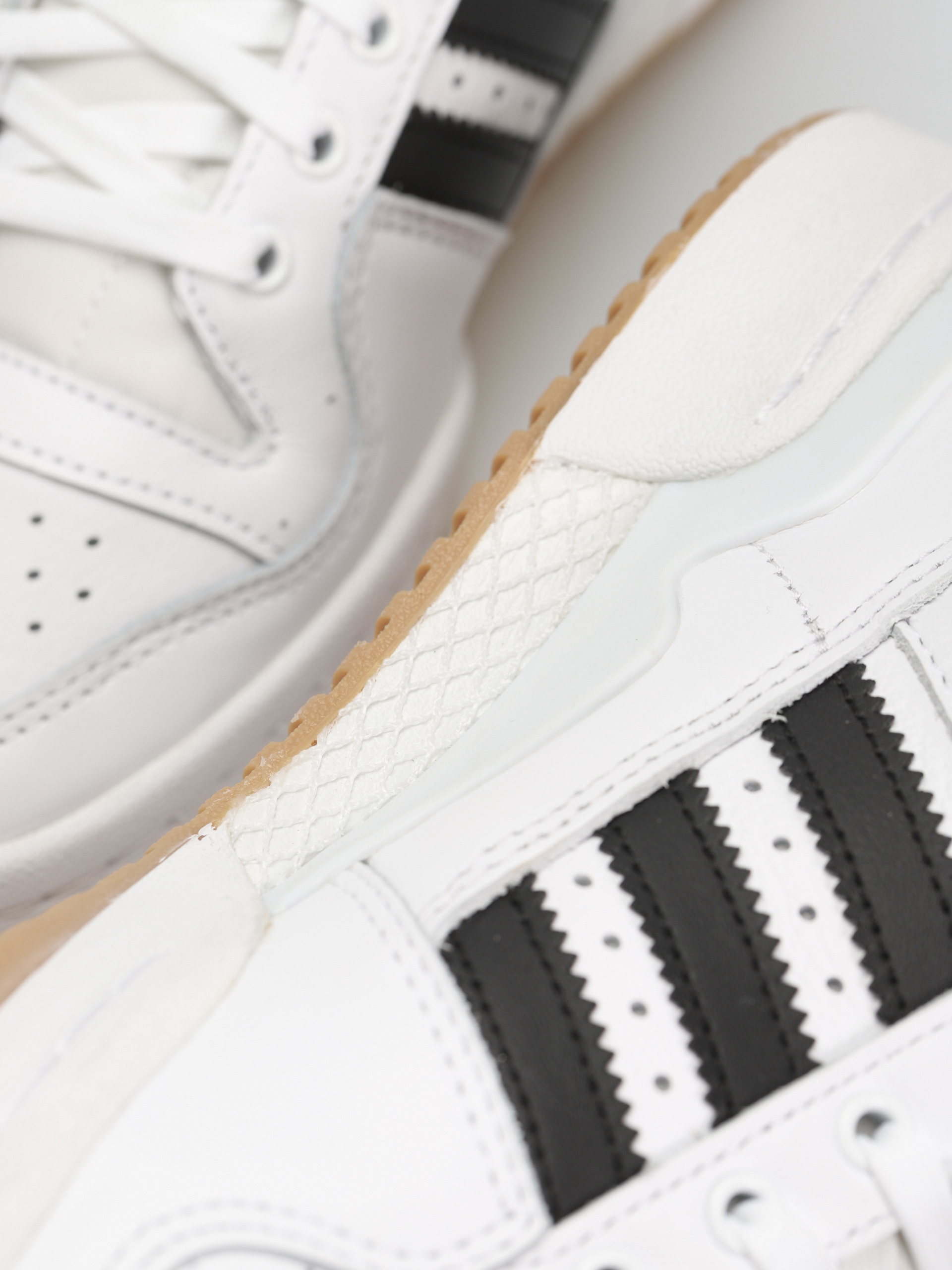 Pantofi adidas Forum 84 Low Adv (ftwwht/cblack/ftwwht)