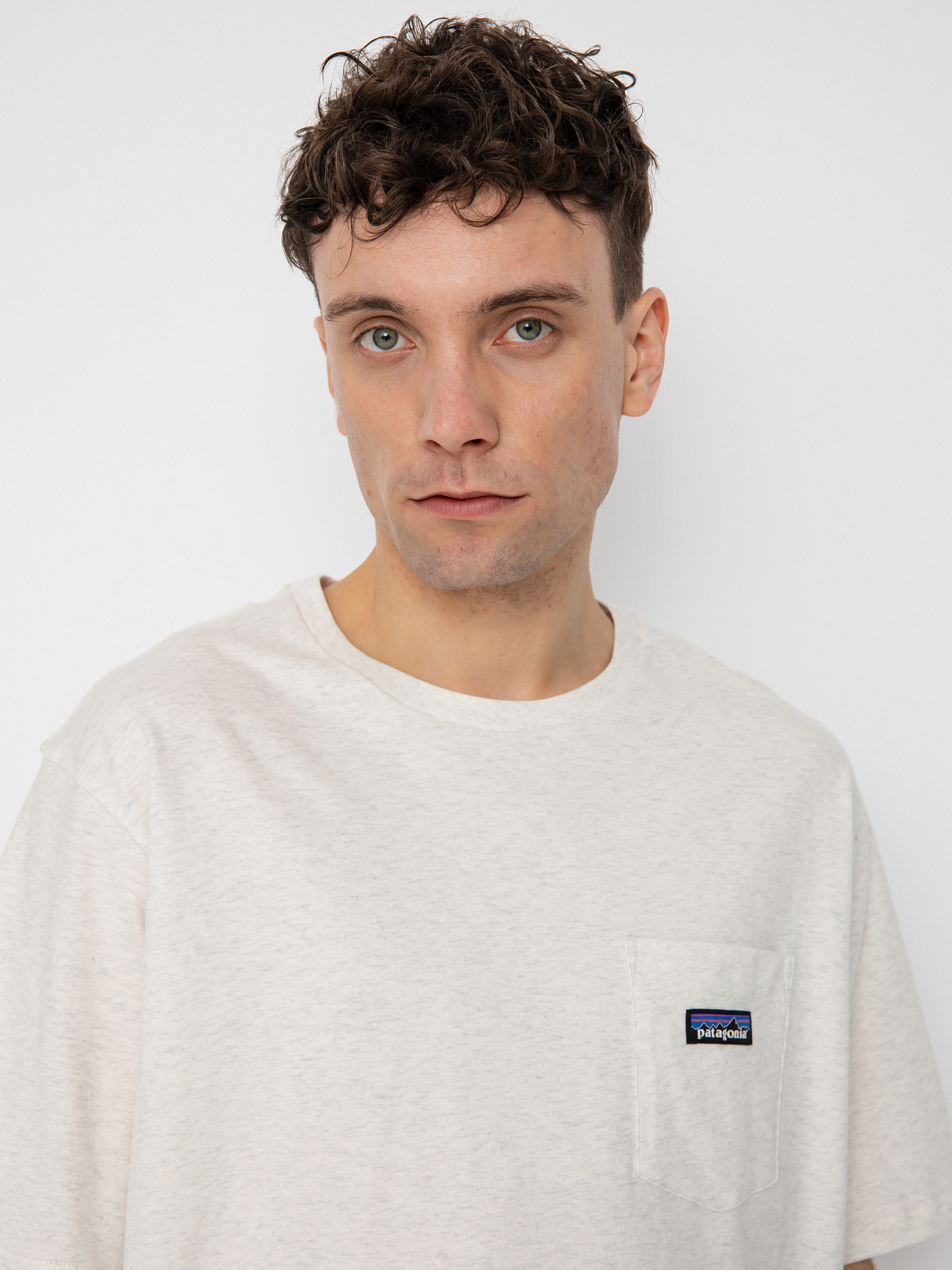 Tricou Patagonia Regenerative Organic Certified Cotton Lightweight Pocket (birch white)