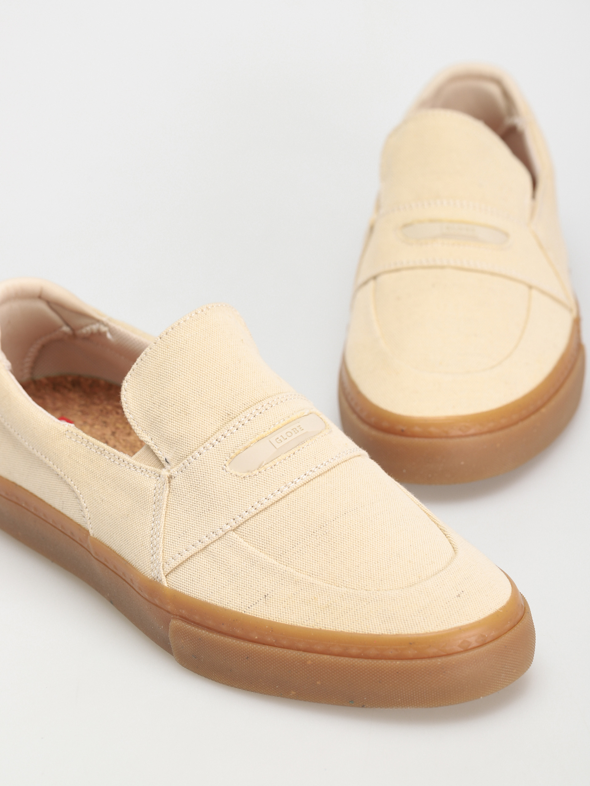 Pantofi Globe Liaizon (hemp/regrind gum)