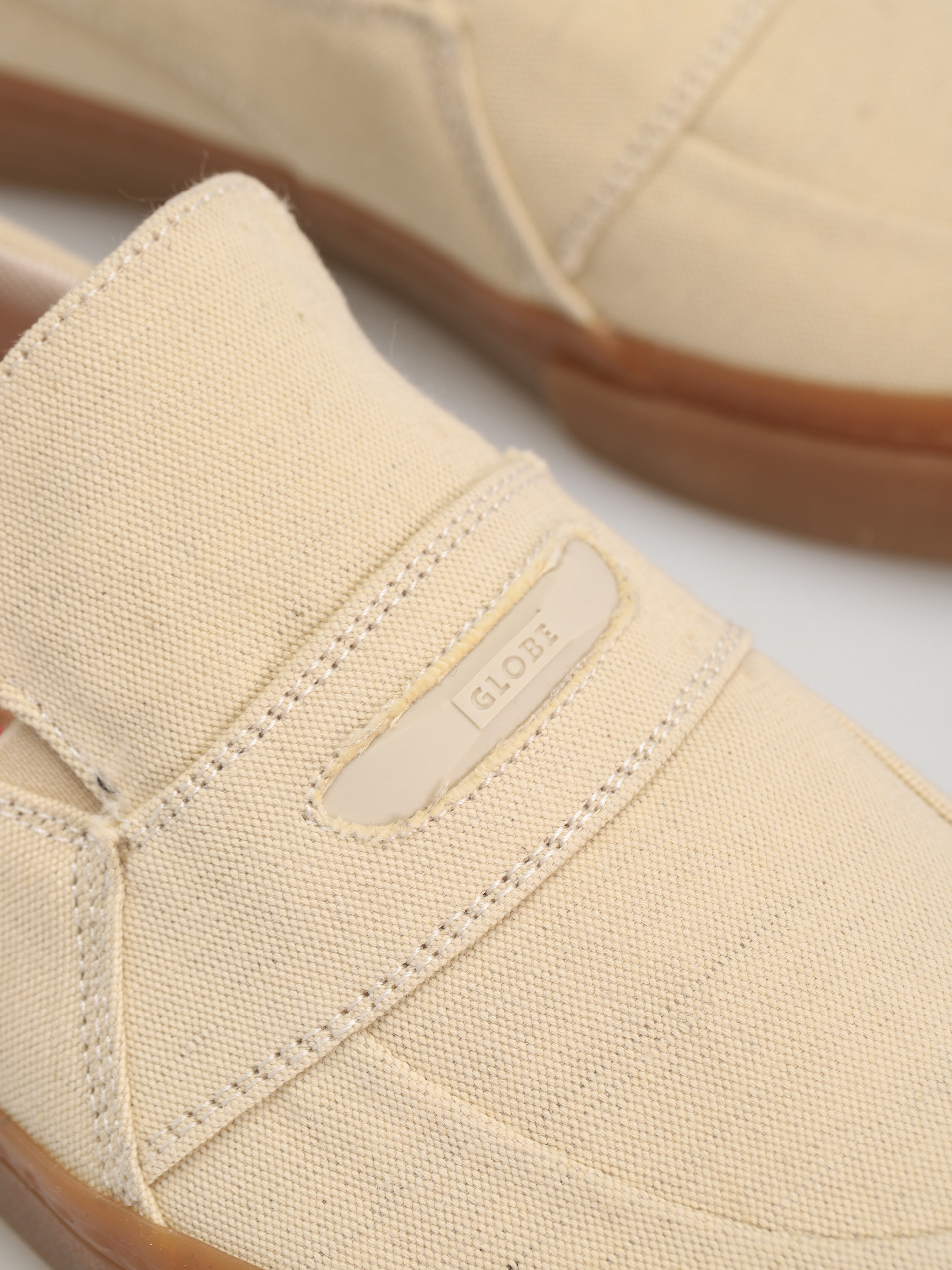 Pantofi Globe Liaizon (hemp/regrind gum)