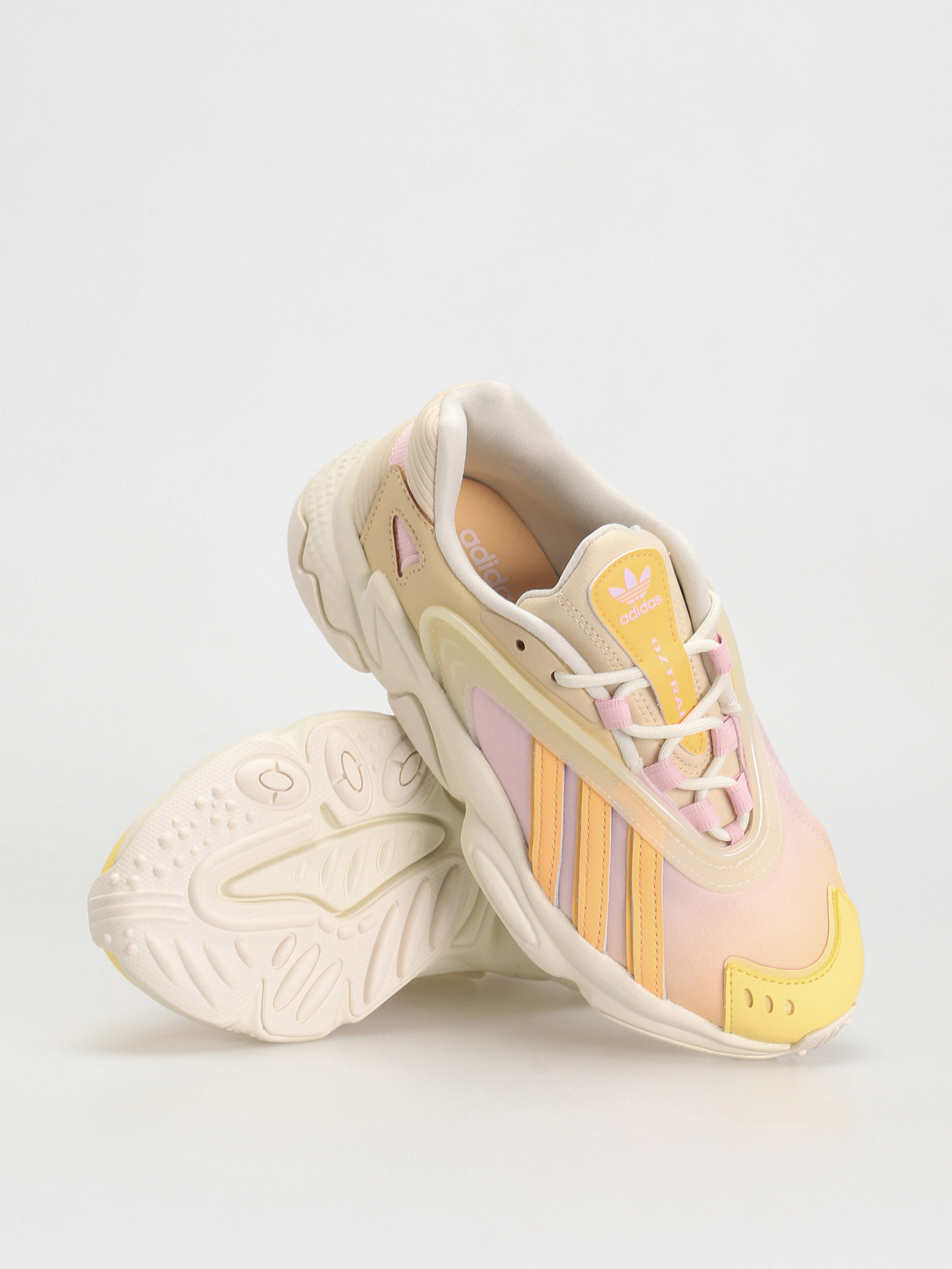 Pantofi adidas Originals Oztral Wmn (owhite/aciora/sanstr)