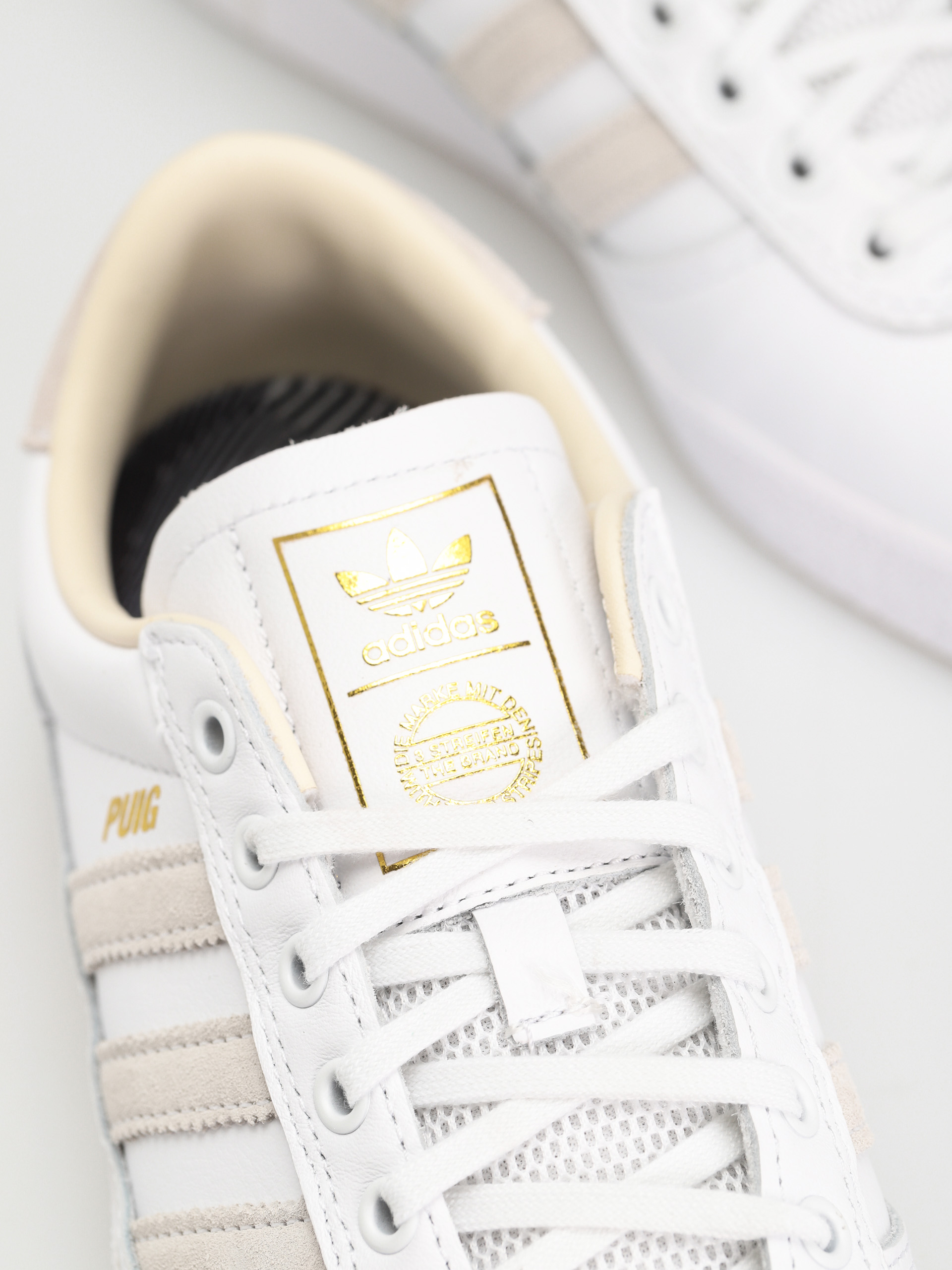 Pantofi adidas Puig Indoor (ftwwht/ftwwht/custom)