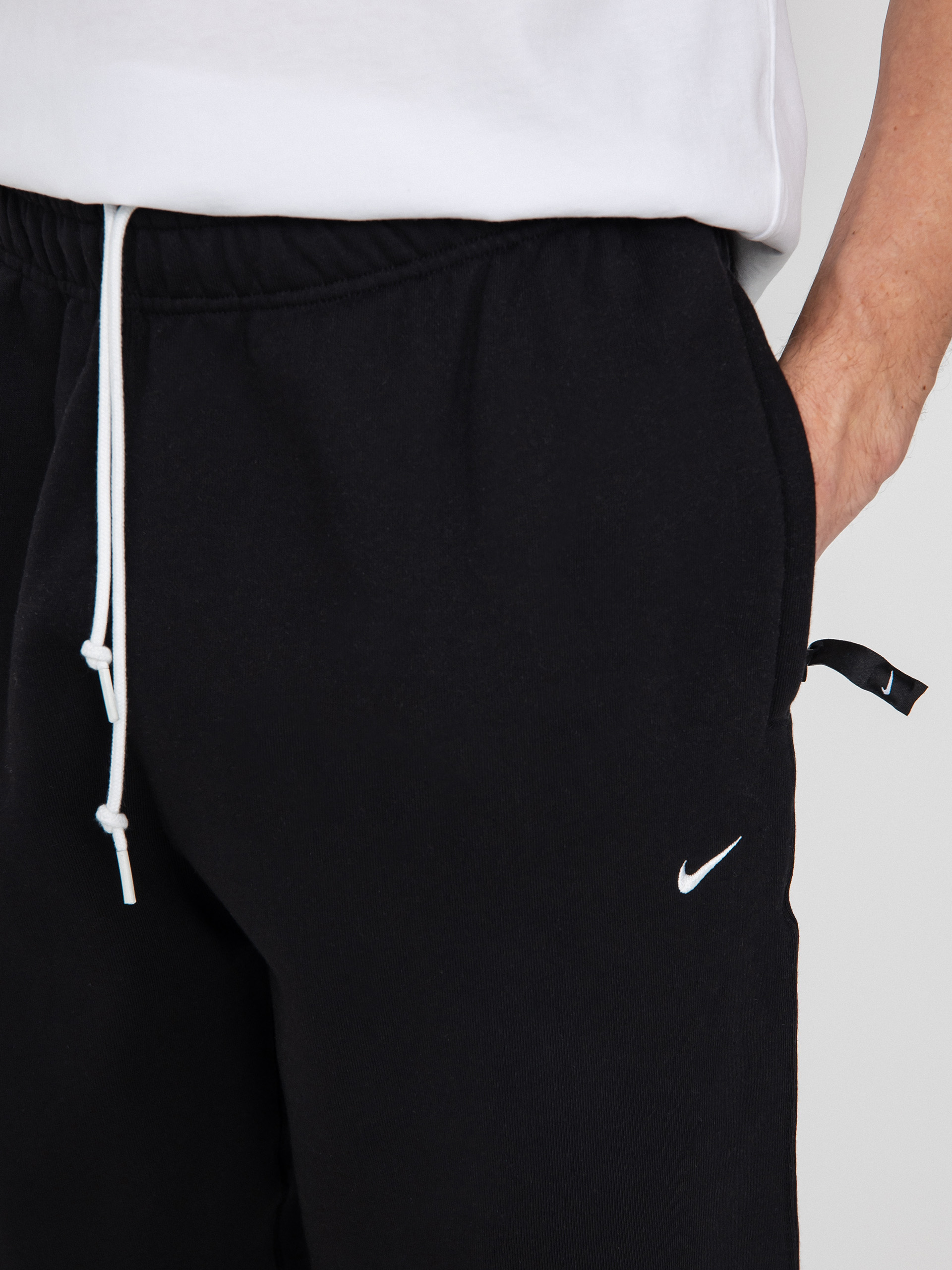 Pantaloni Nike SB Solo Swoosh (black/white)