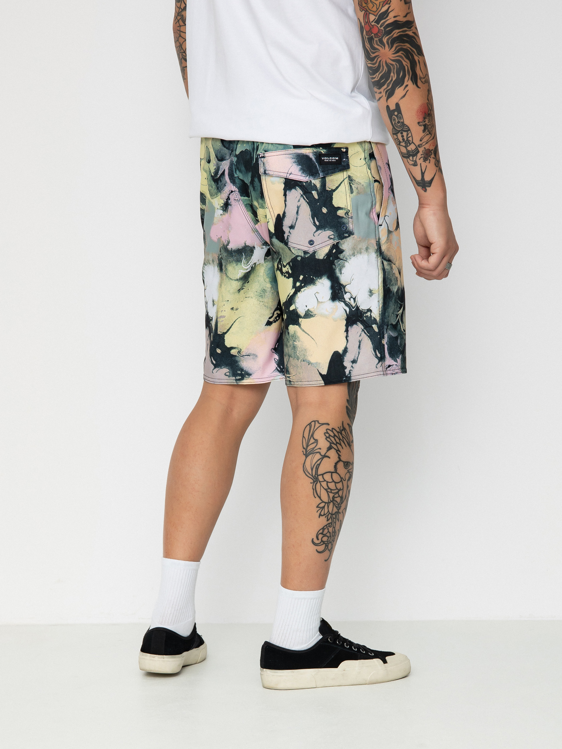 Șort pentru plajă Volcom Skulli Wash Stoney 19 (dawn yellow)