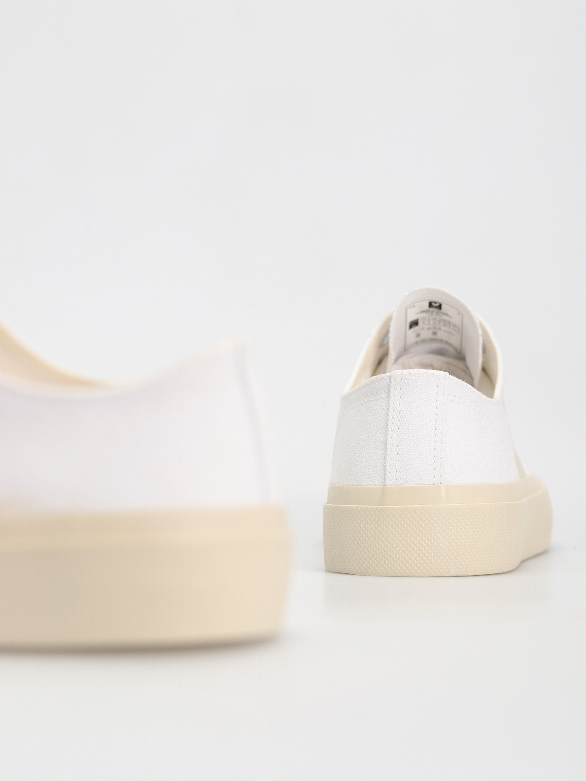 Pantofi Veja Wata II Low Wmn (white pierre)
