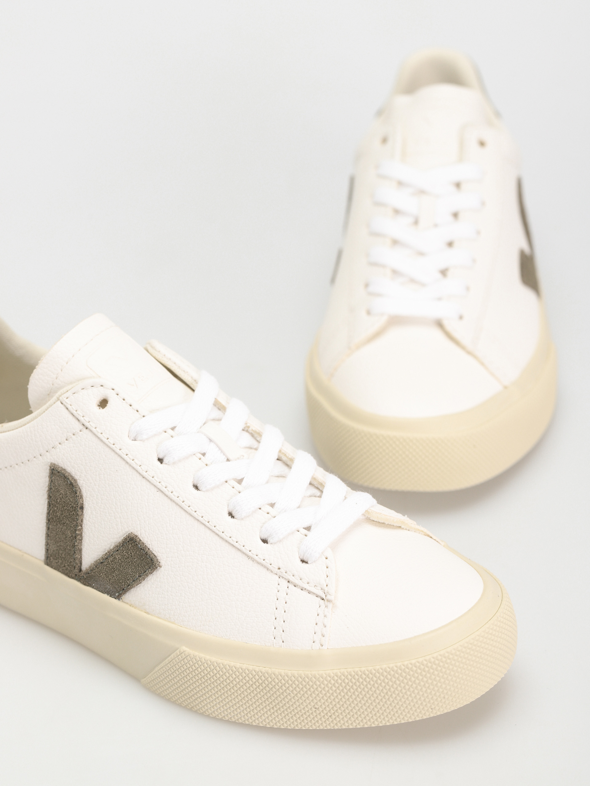 Pantofi Veja Campo Wmn (extra white khaki)