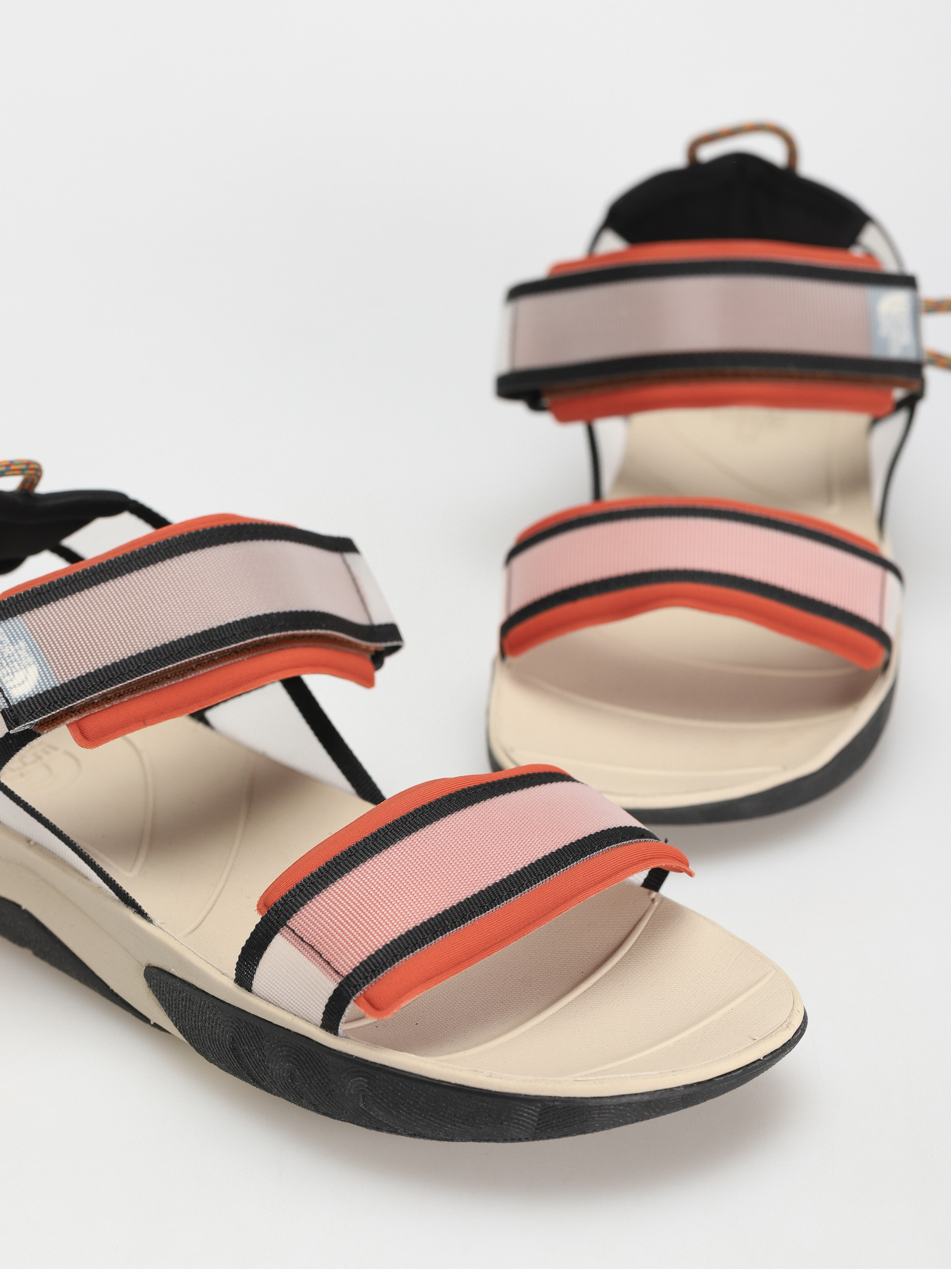 Sandale The North Face Skeena Sport (sandstone/tnf black)