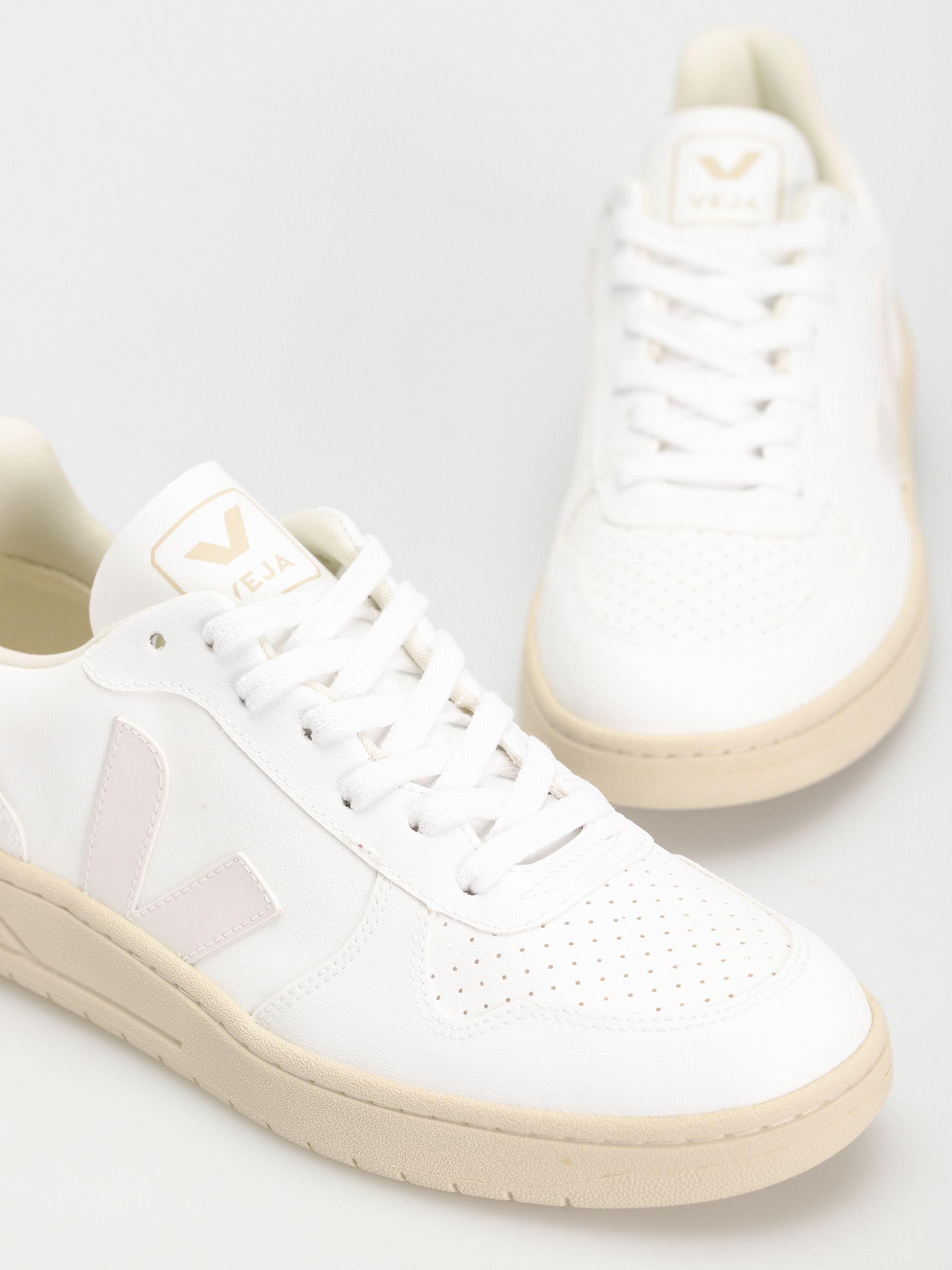 Pantofi Veja V-10 (full white)