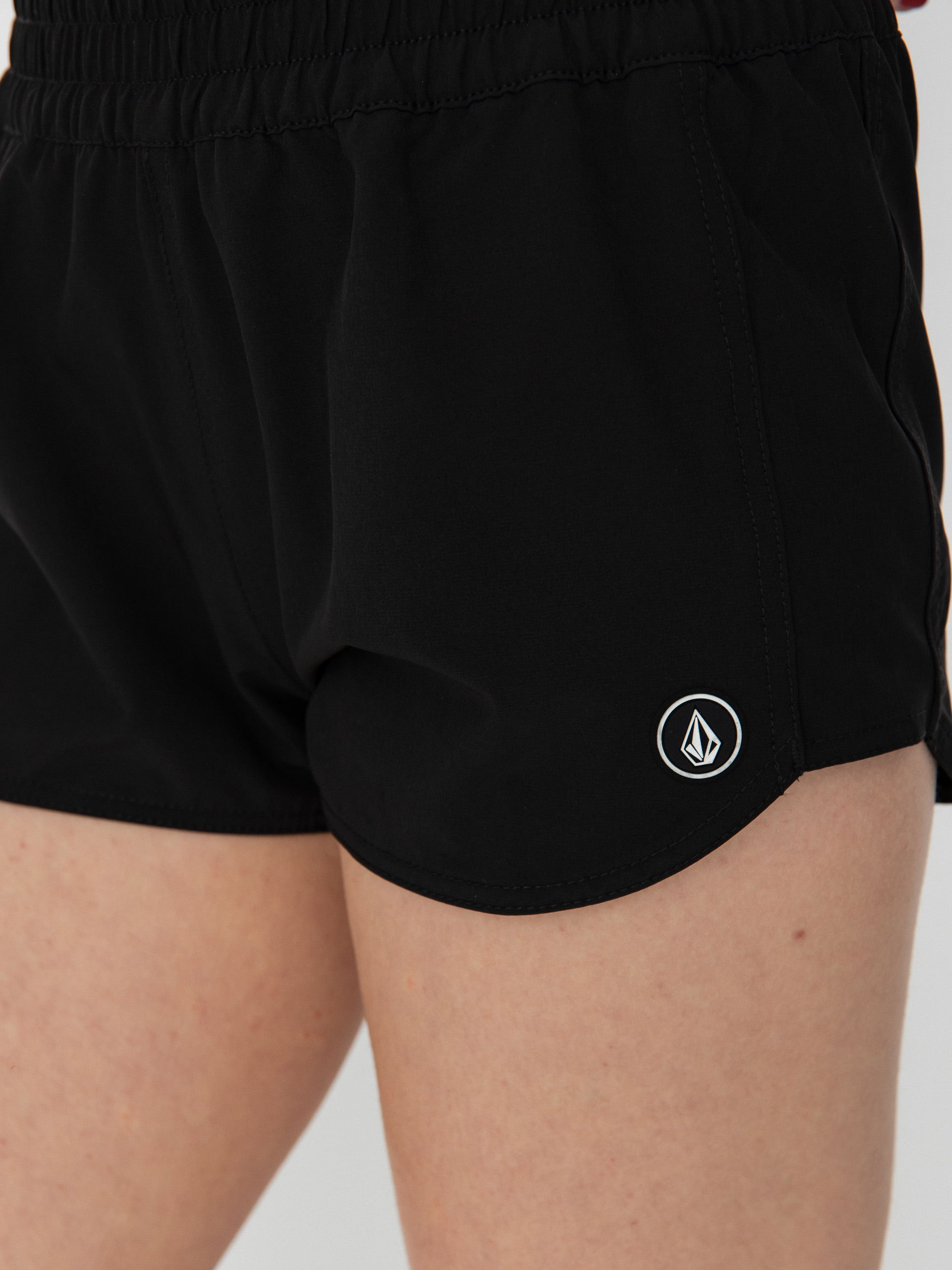 Șort pentru plajă Volcom Simply Solid 2 Wmn (black)