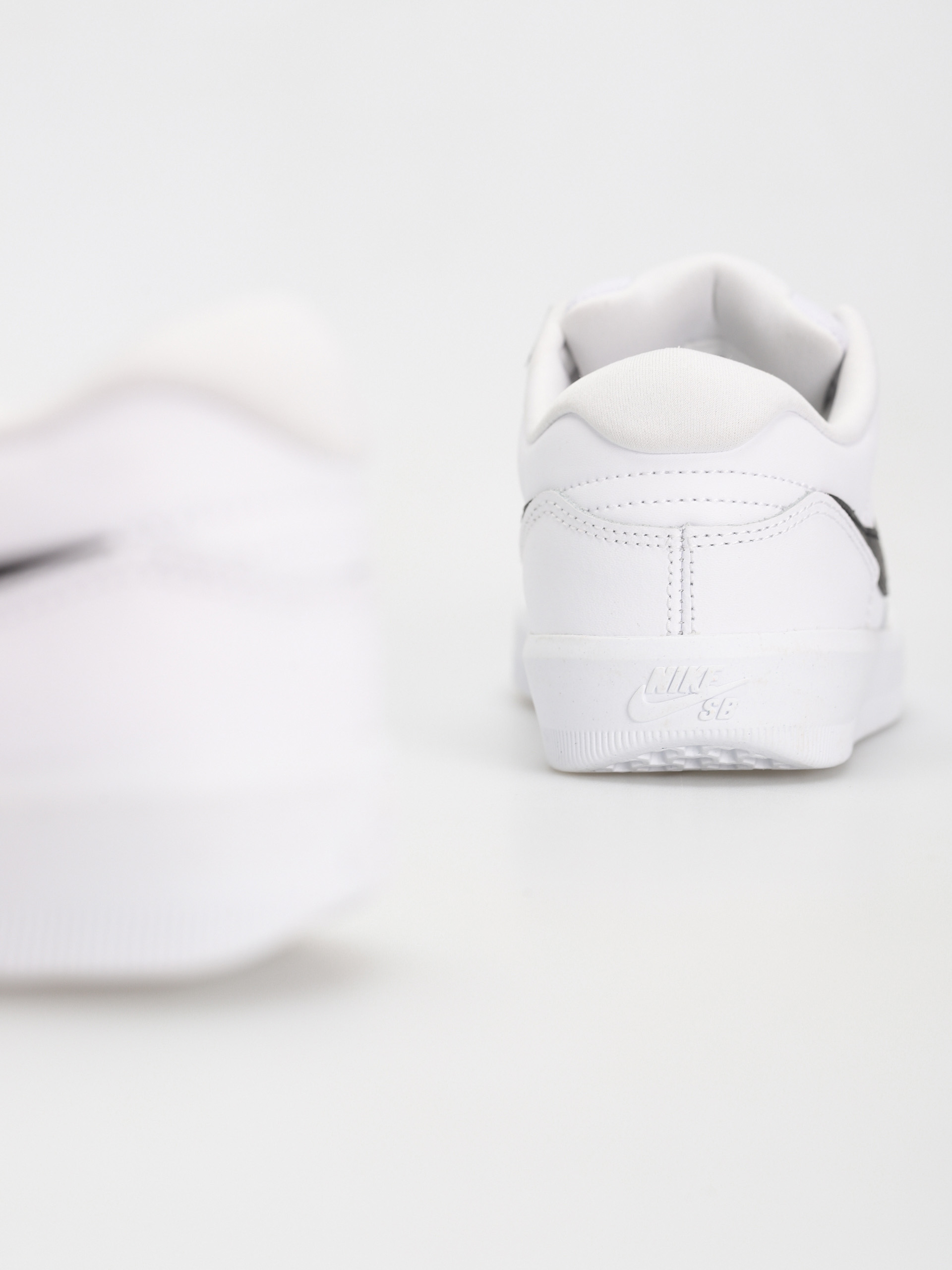 Pantofi Nike SB Force 58 Premium (white/black white white)