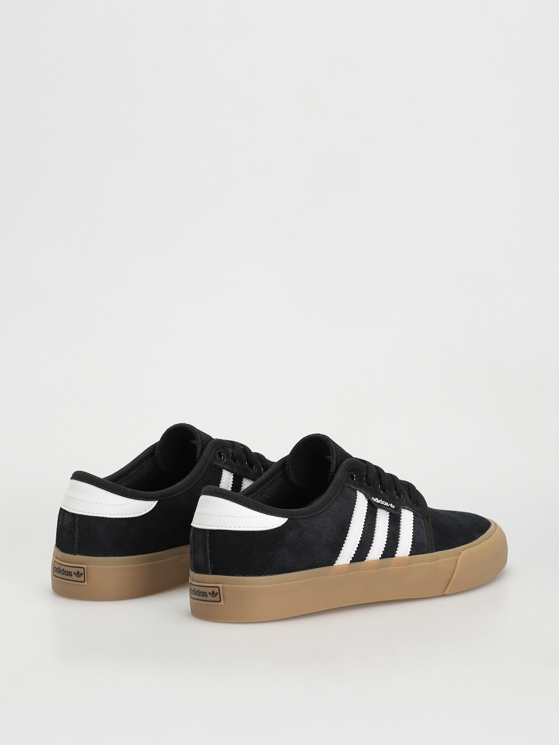 Pantofi adidas Seeley Xt (cblack/ftwwht/gum4)