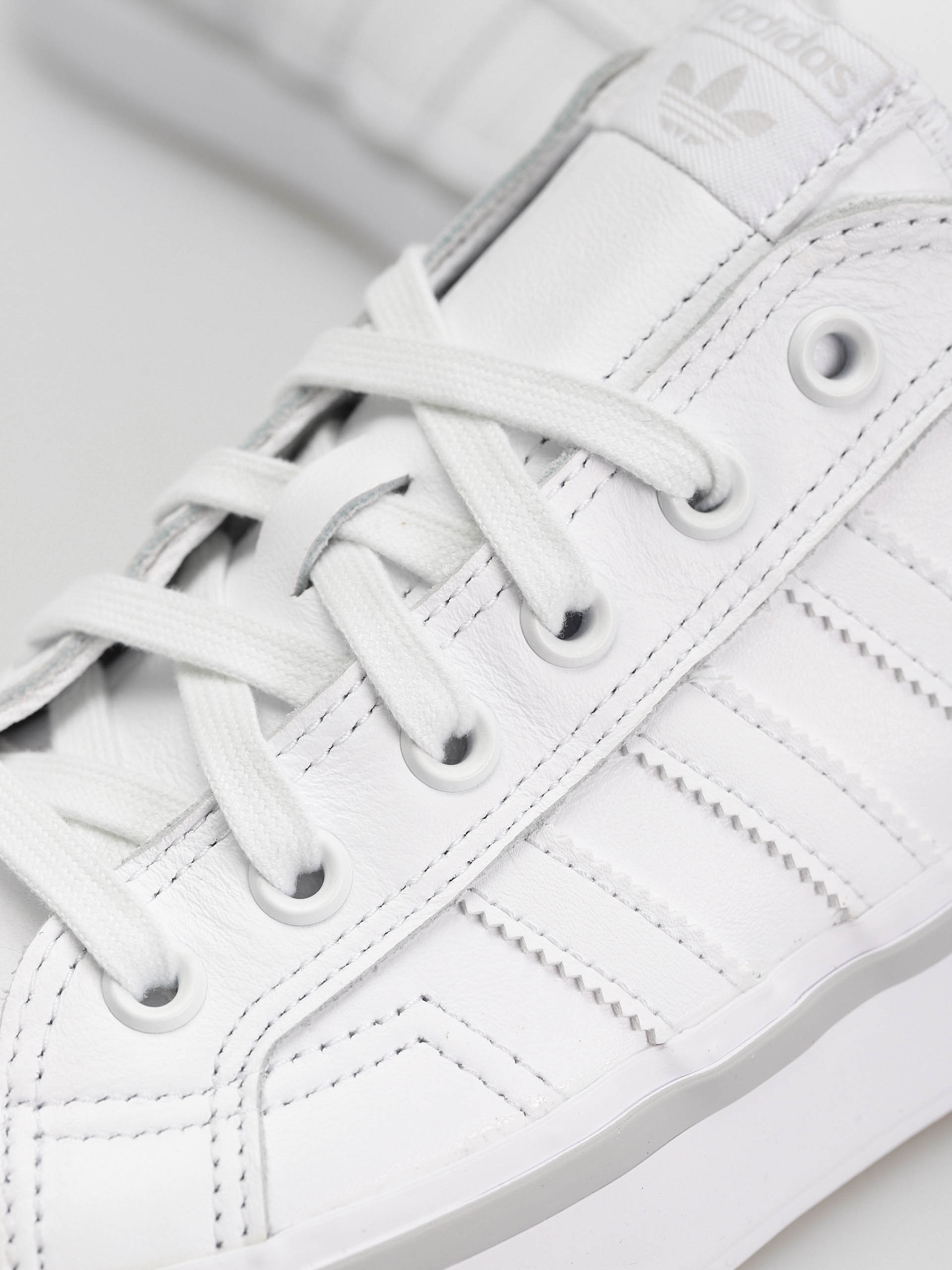 Pantofi adidas Nizza Low Adv (ftwwht/ftwwht/gretwo)