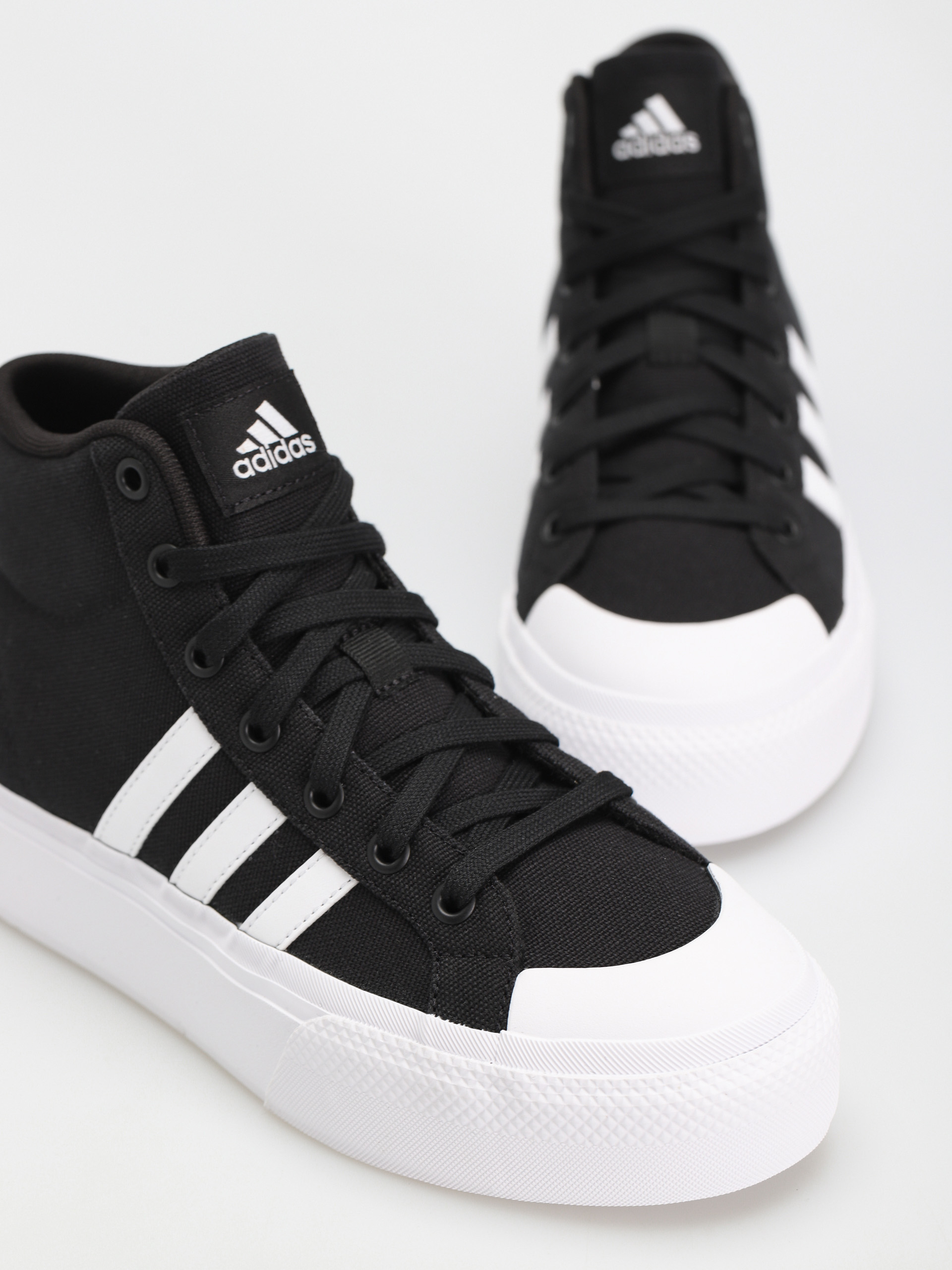 Pantofi adidas Originals Bravada 2.0 Mid Platform Wmn (cblack/ftwwht/cblack)