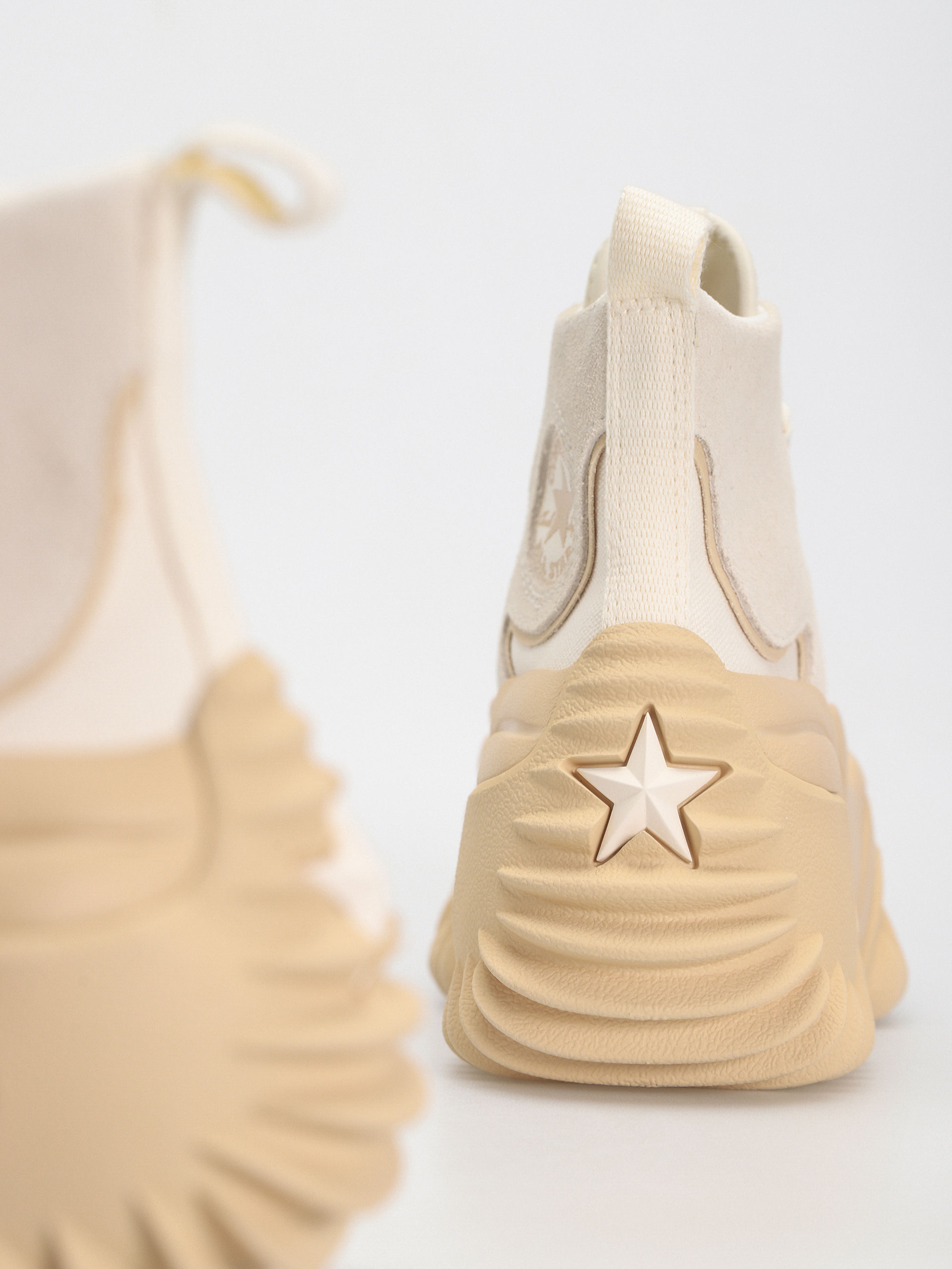 Pantofi Converse Run Star Motion Cx Hi (egret/oat milk)