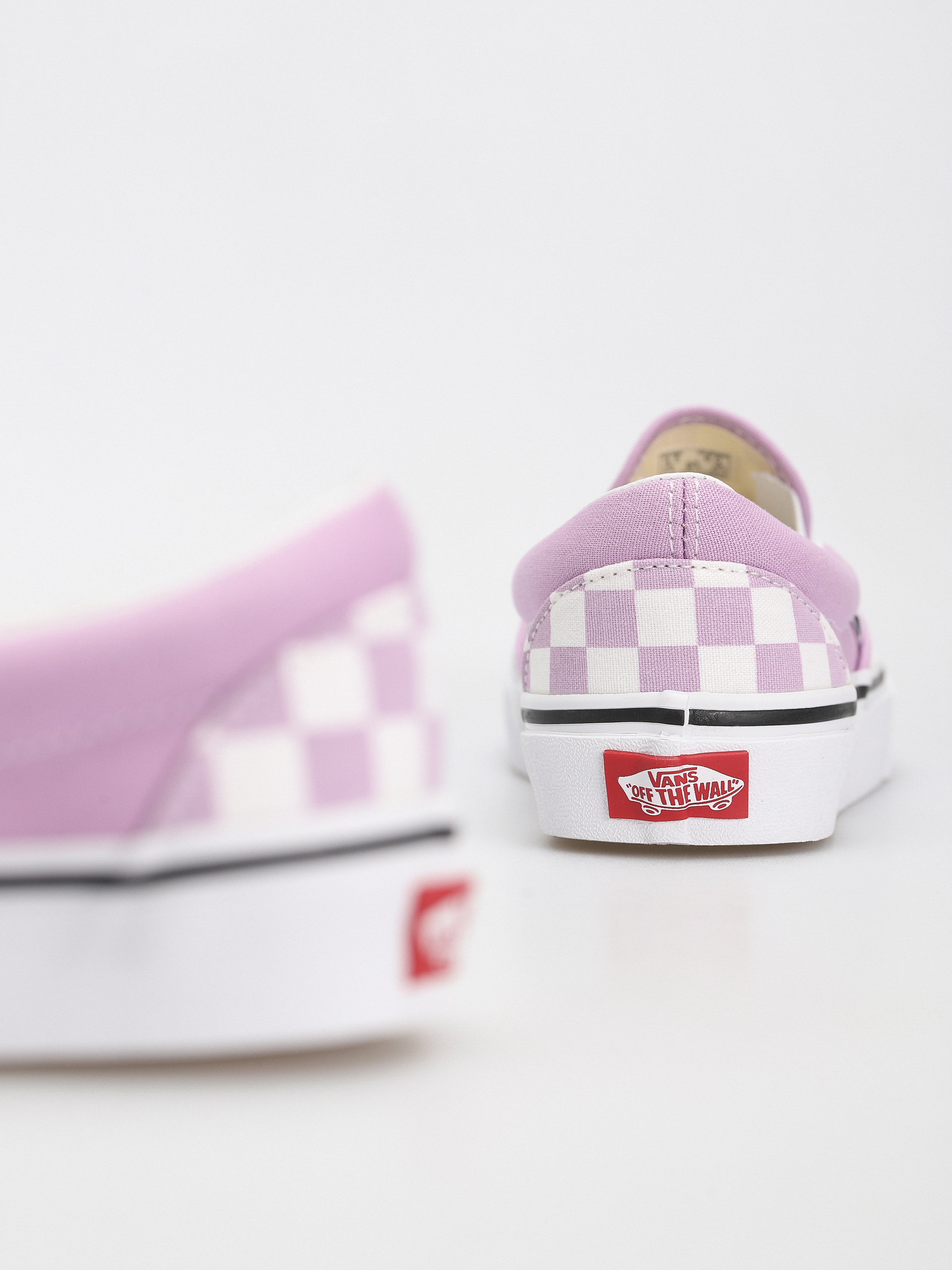 Pantofi Vans Classic Slip On (color theory checkerboard lupine)
