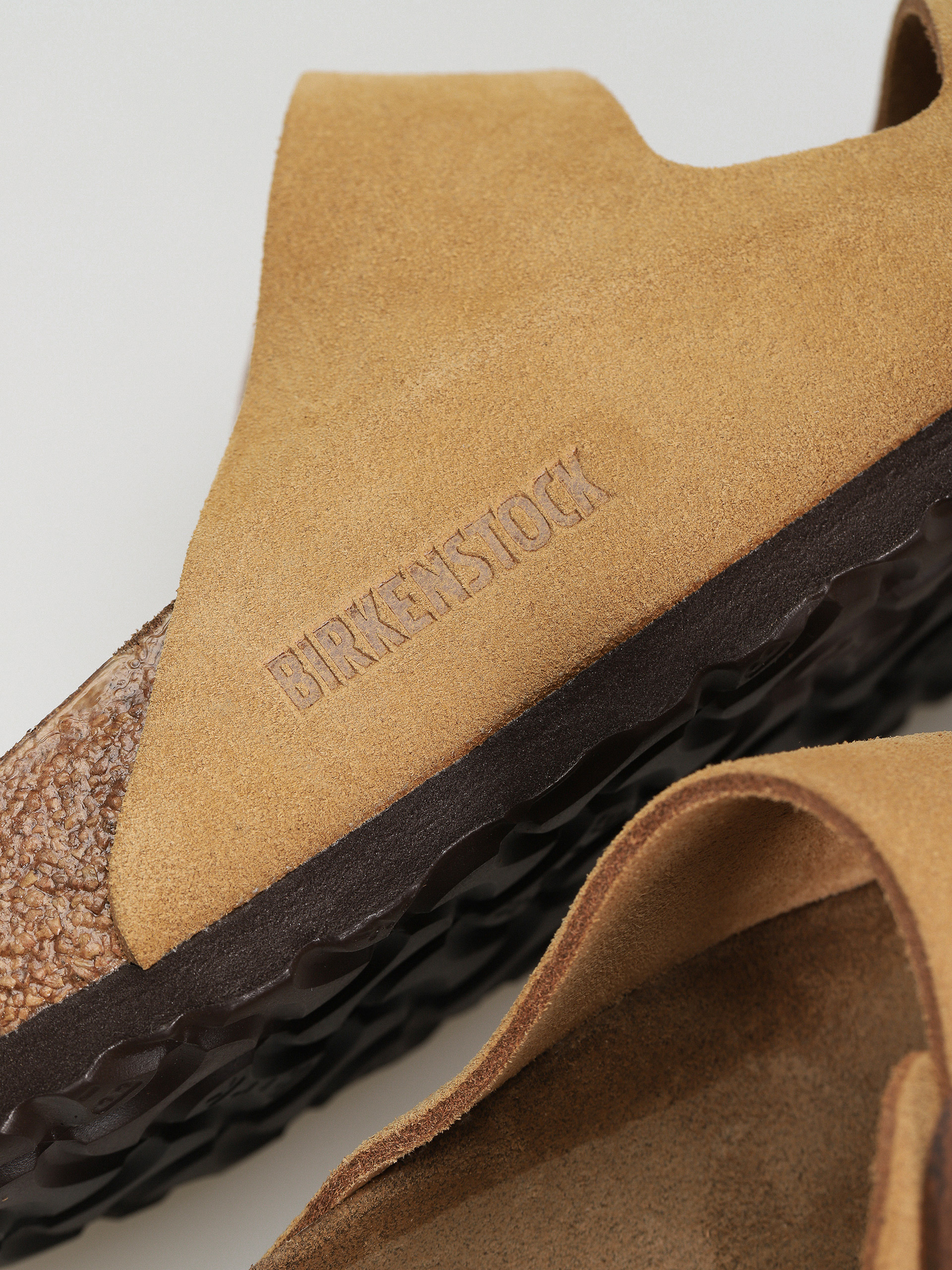 Șlapi Birkenstock Arizona Suede Leather Narrow Wmn (latte cream)