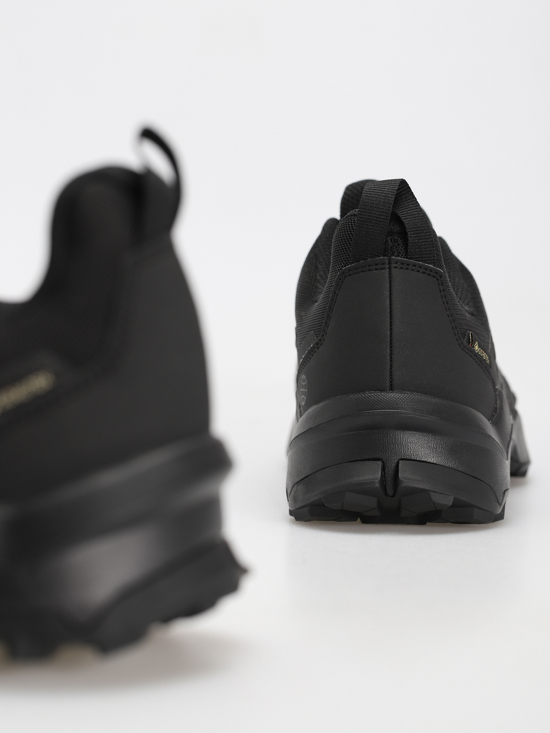 Pantofi adidas Originals Terrex Ax4 Gtx (cblack/carbon/grefou)