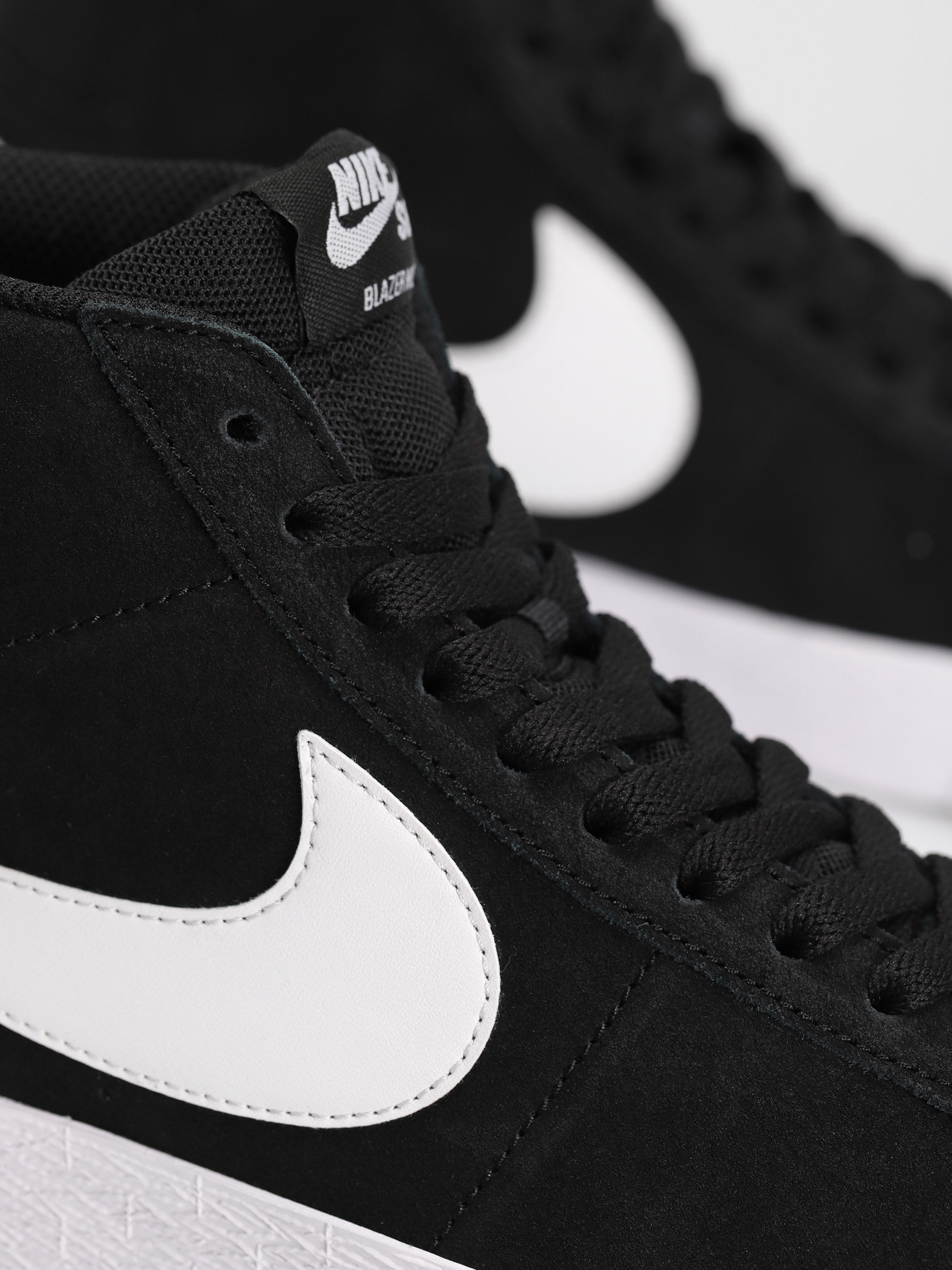 Pantofi Nike SB Zoom Blazer Mid (black/white white white)