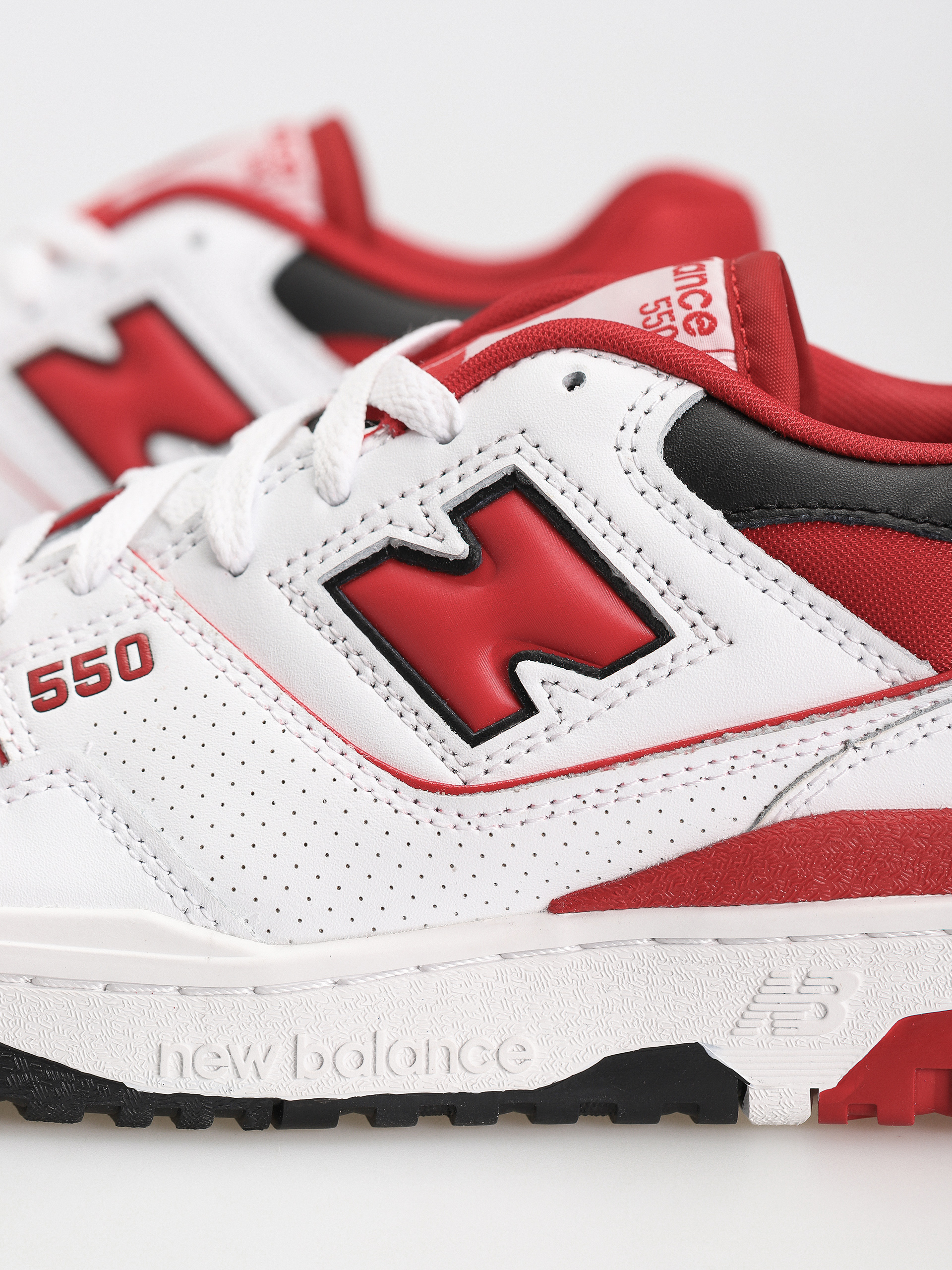 Pantofi New Balance 550 (white/red)