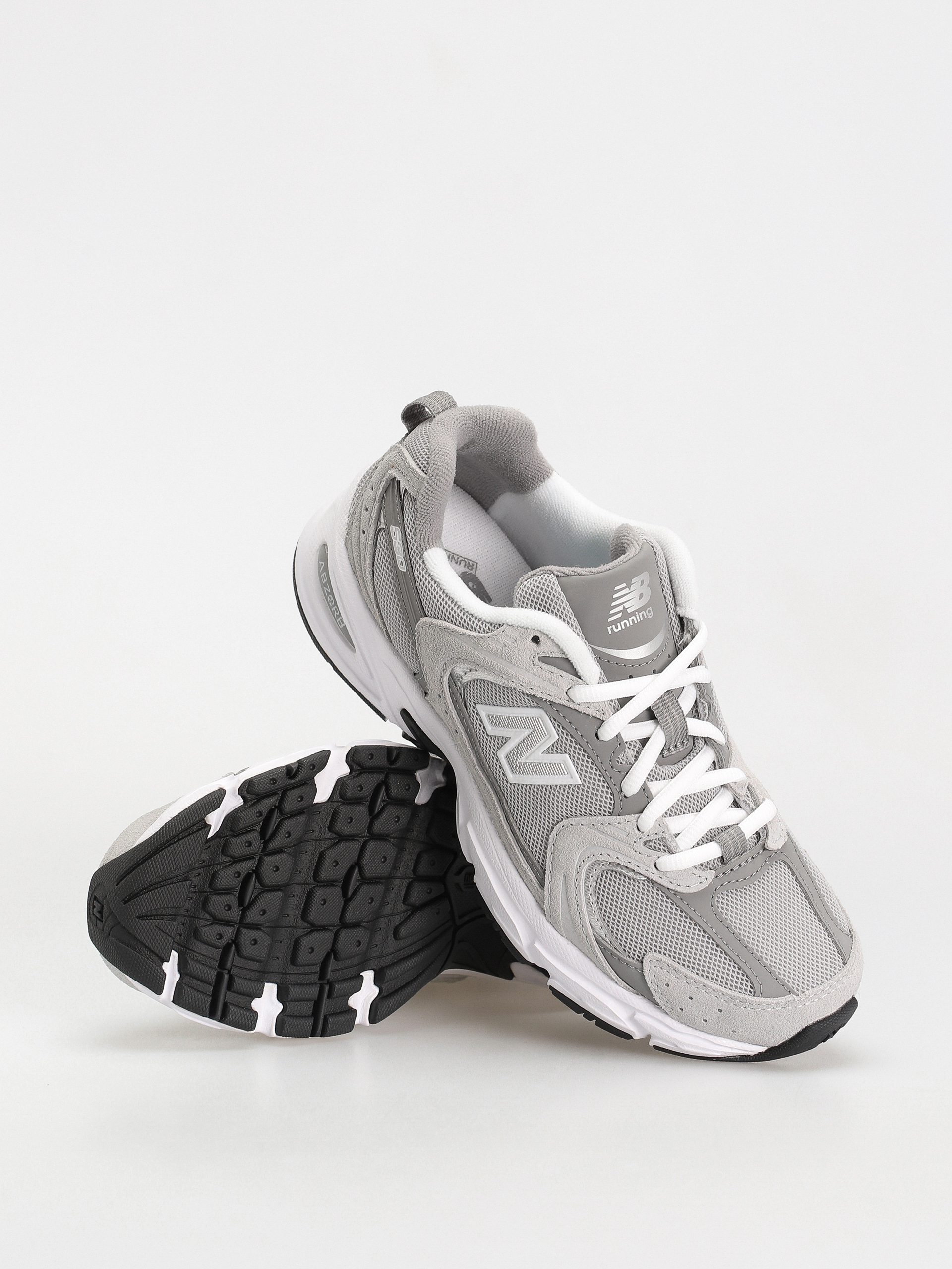 CP CP656-AWB (Natural Gloss) 11 3/4” Pantofi New Balance 530 - gri (raincloud)