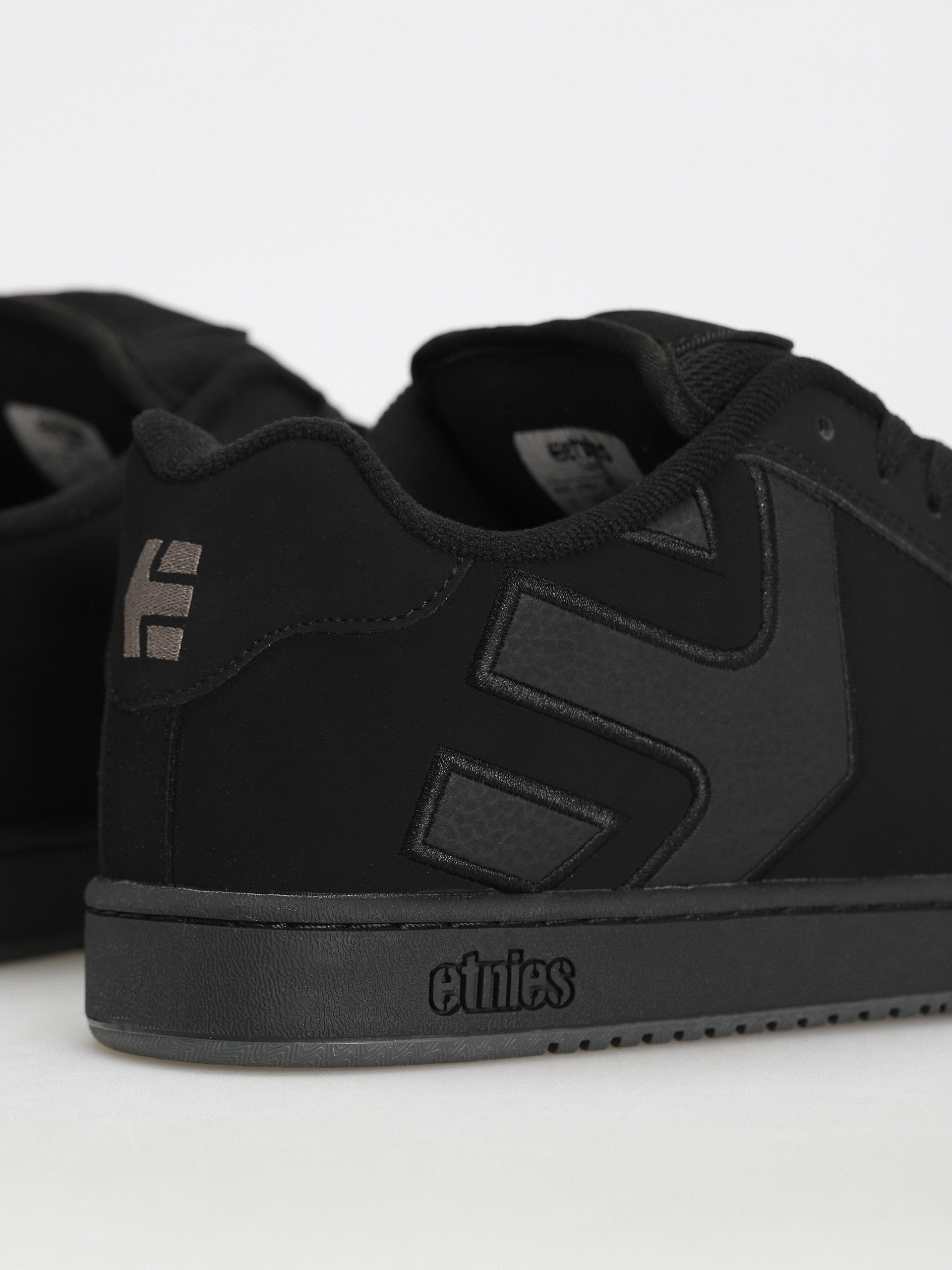 Pantofi Etnies Fader (black dirty wash)