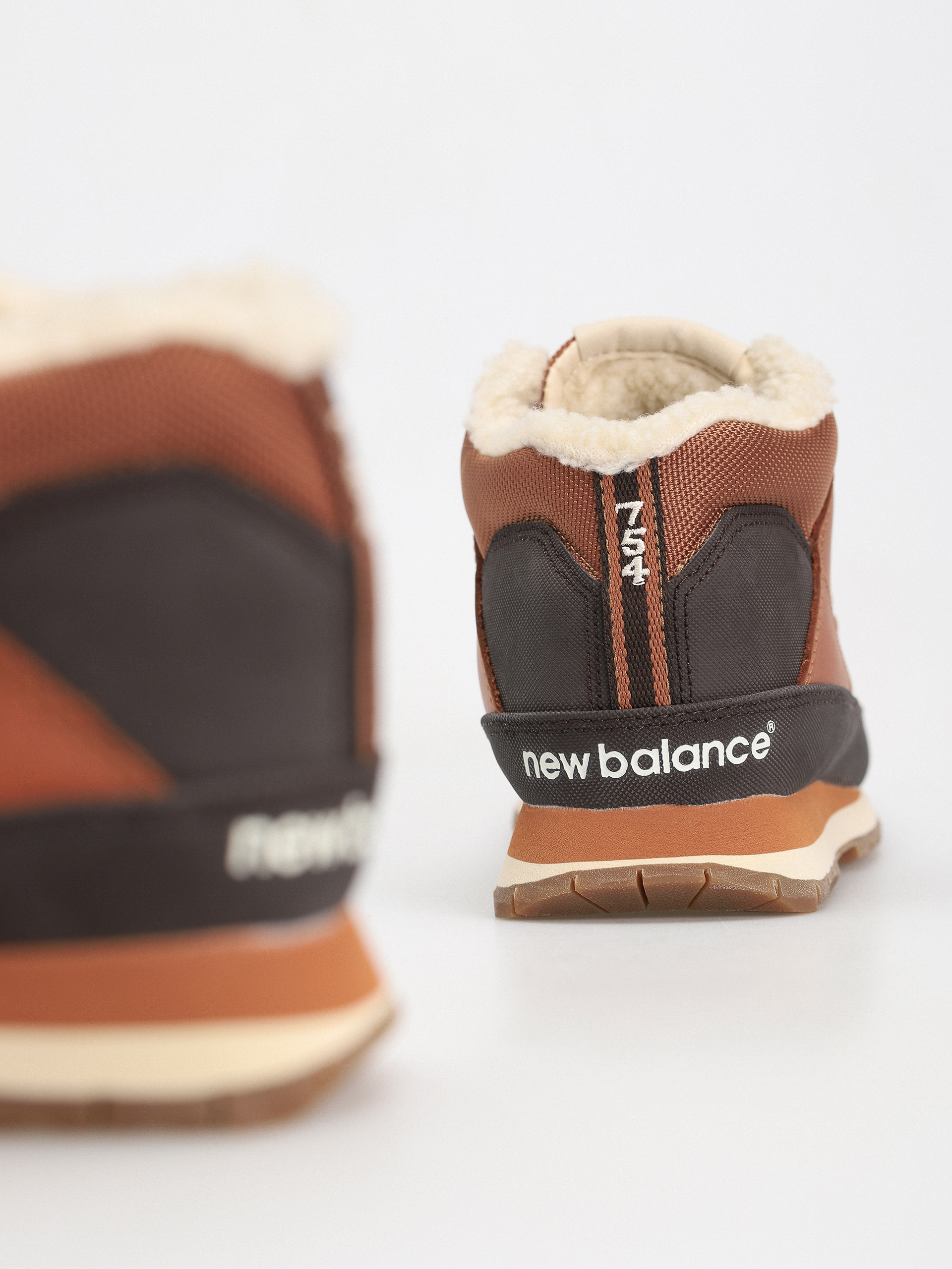 Pantofi New Balance 754 (tan)