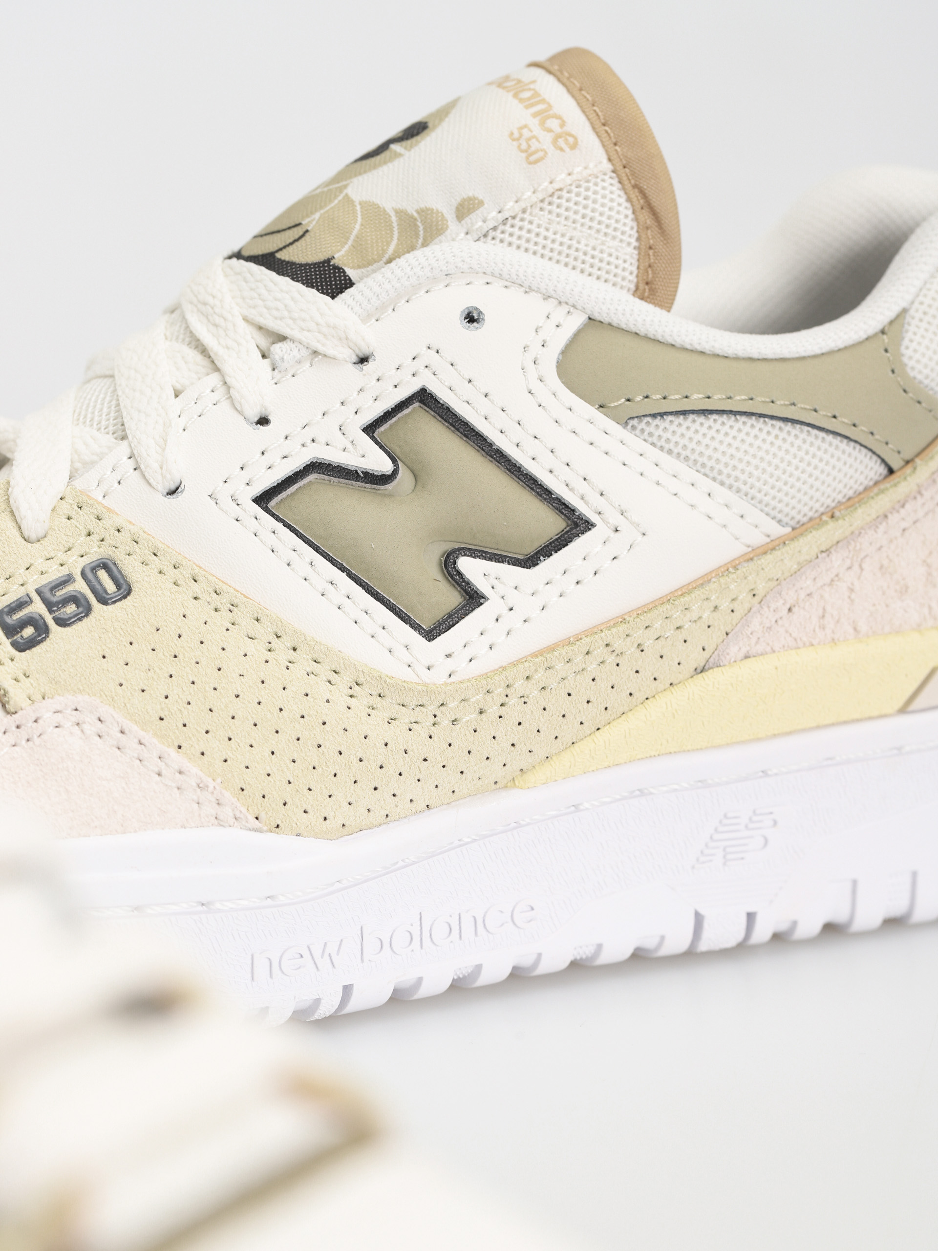 Pantofi New Balance 550 Wmn (sea salt)