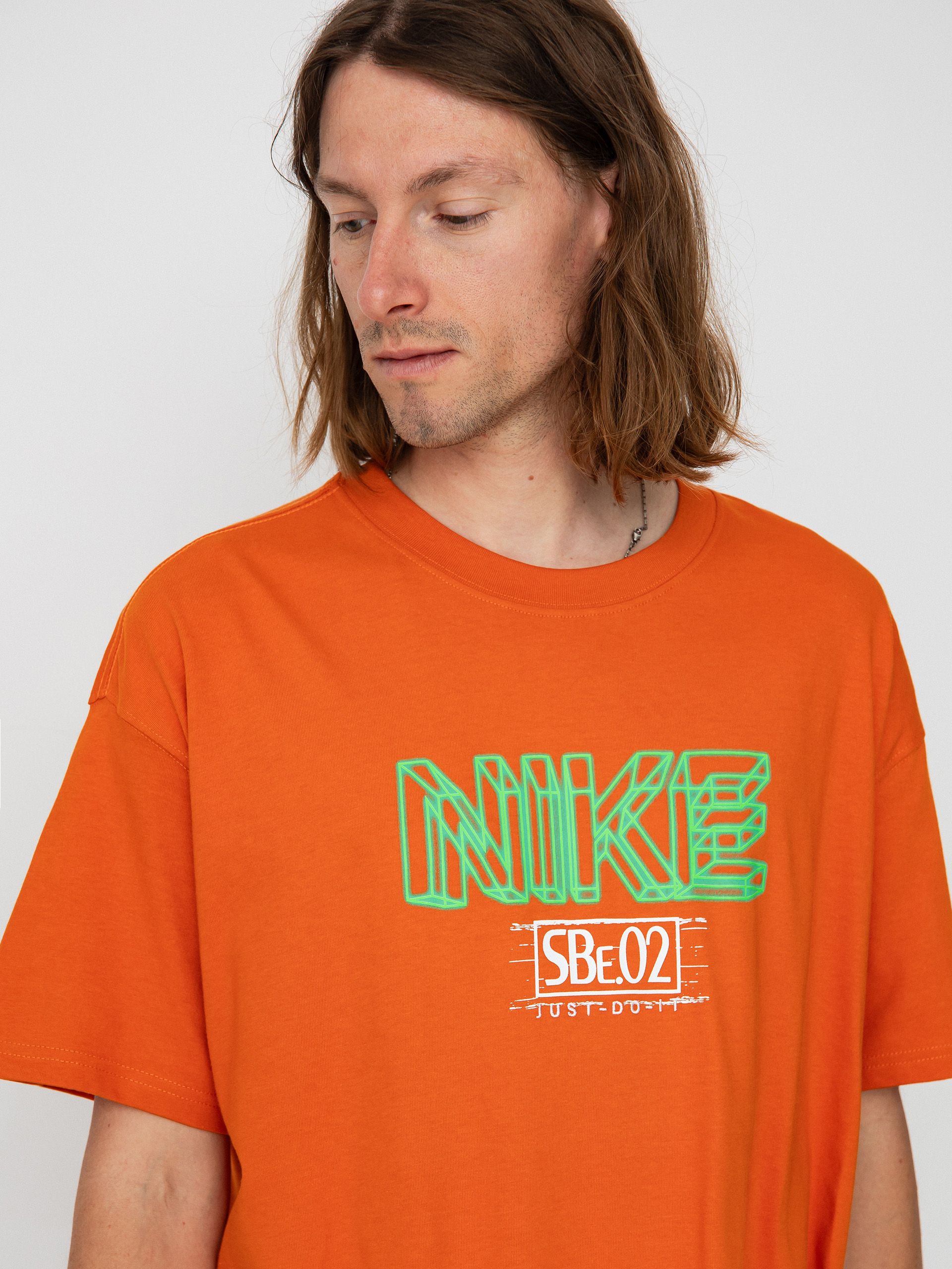 Tricou Nike SB Video (campfire orange)