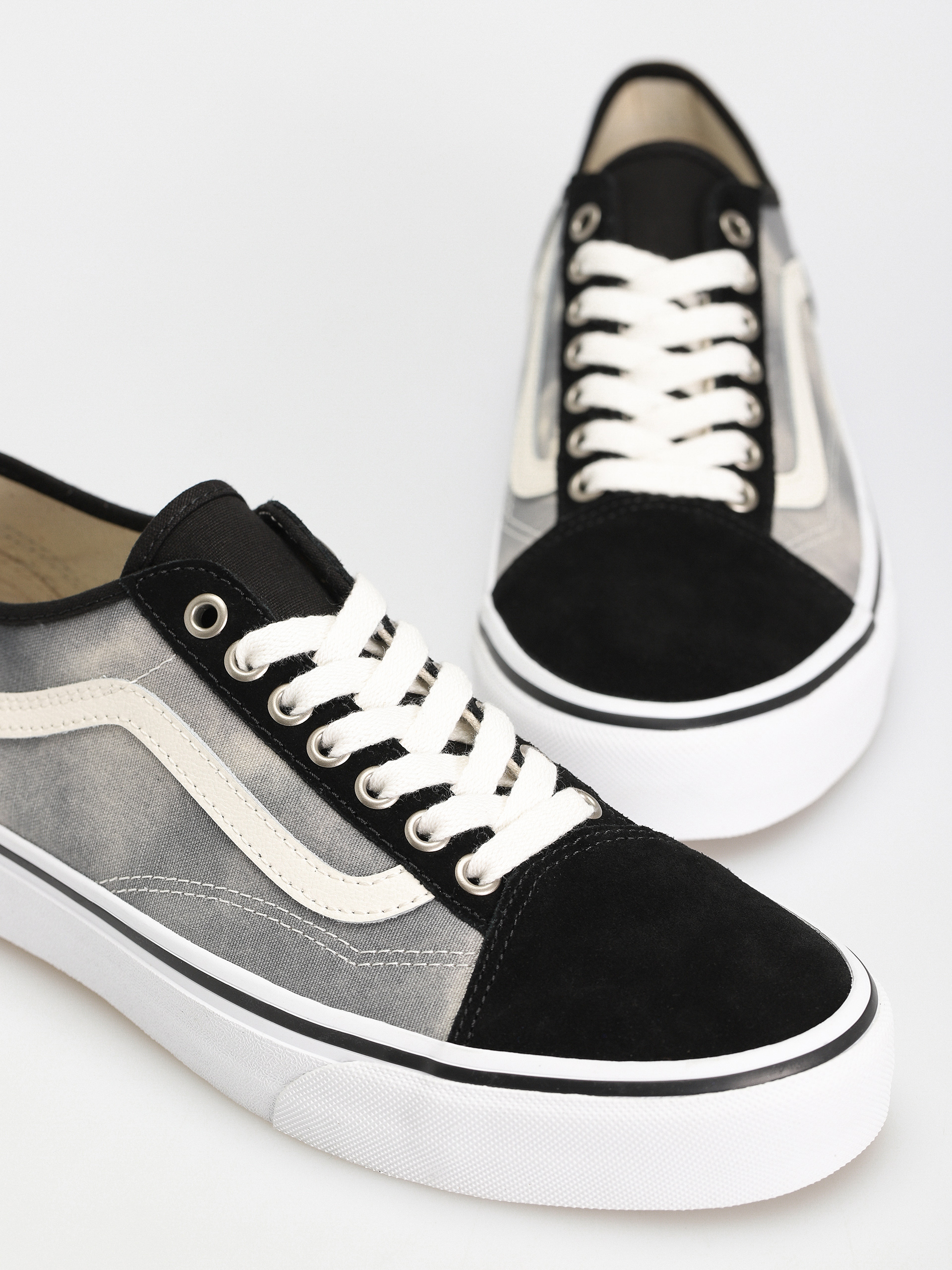 Pantofi Vans Old Skool Tapered Vr3 (bleach wash black)