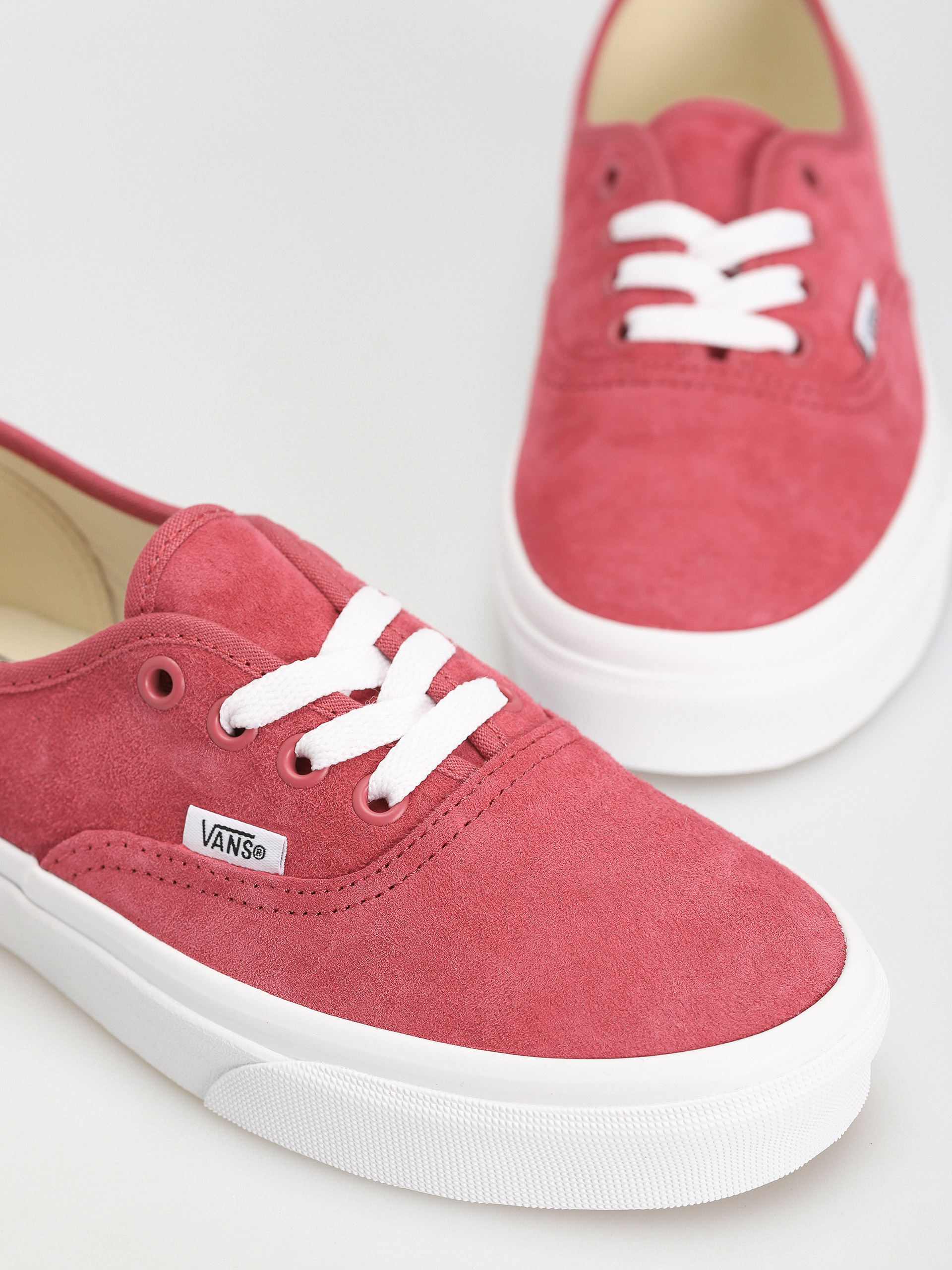 Pantofi Vans Authentic (pig suede holly berry)