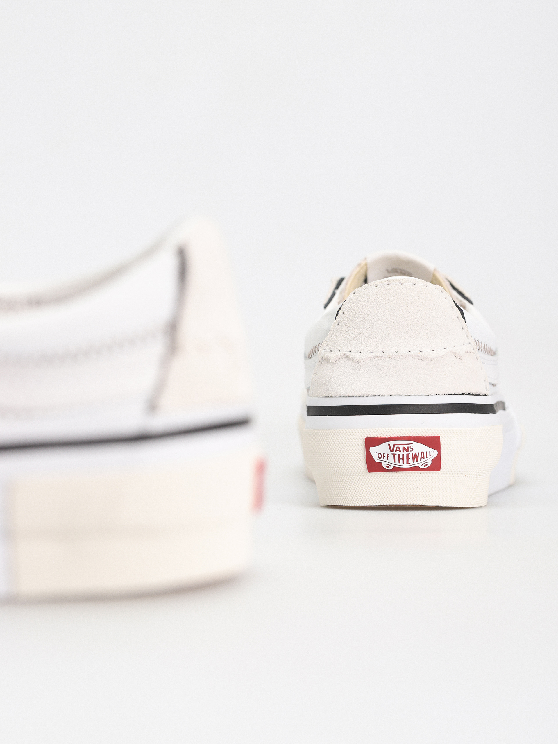 Pantofi Vans Sk8 Low Reconstruct (true white)