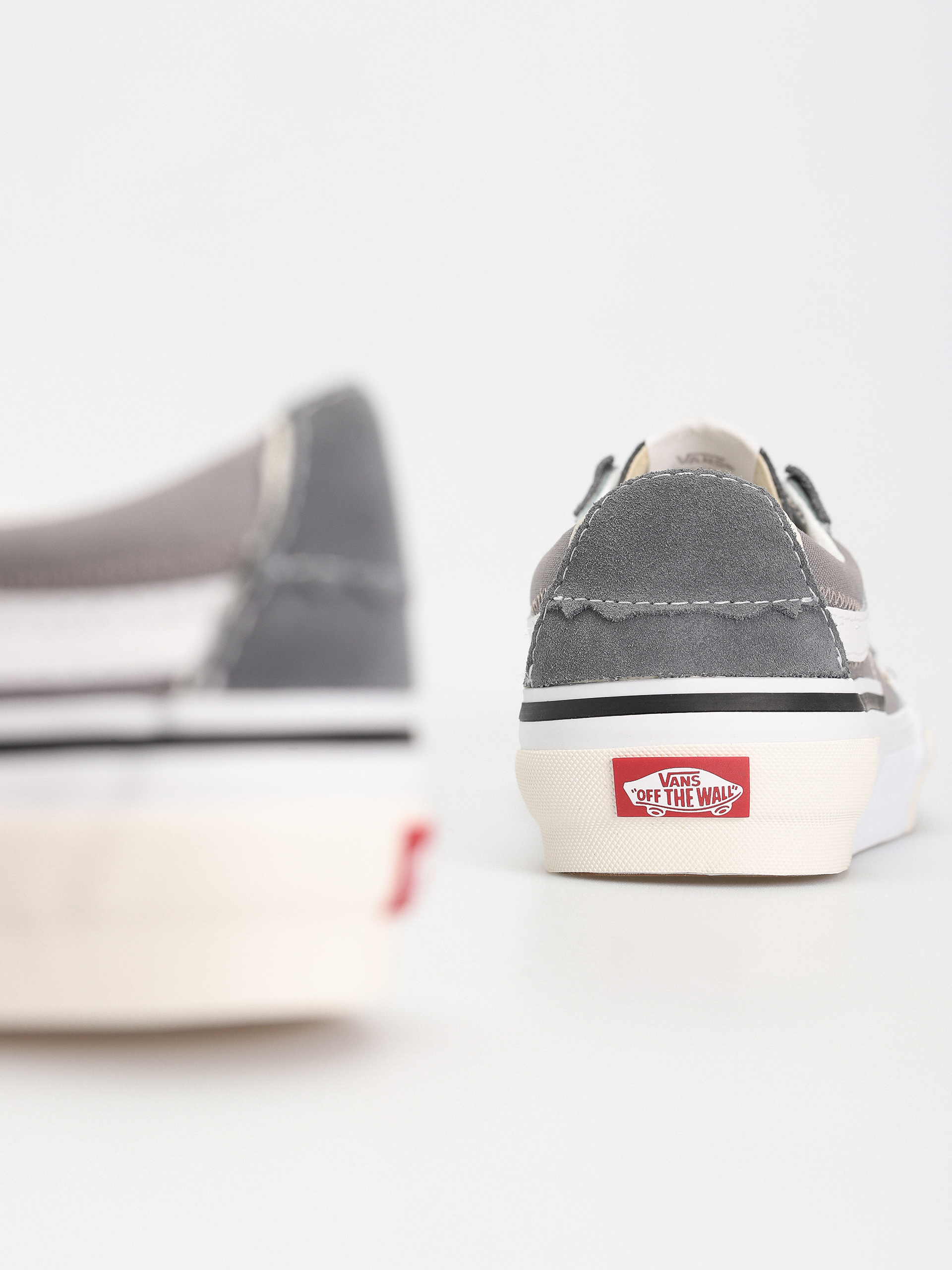 Pantofi Vans Sk8 Low Reconstruct (grey)