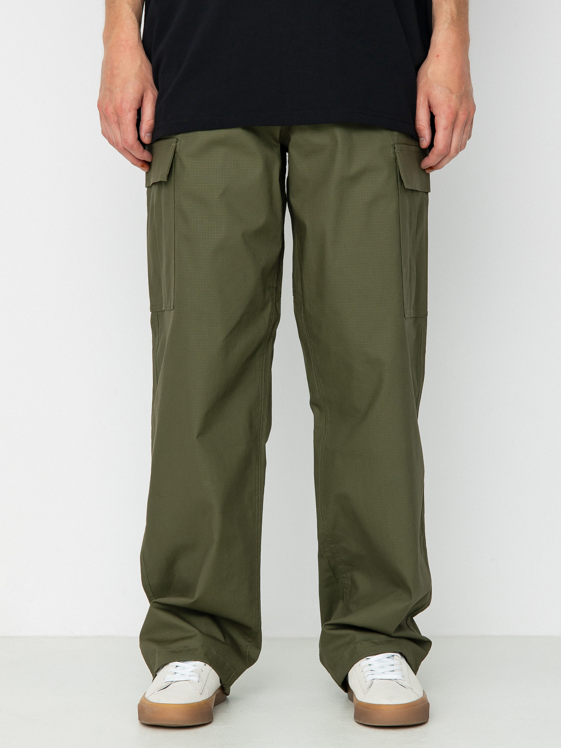 Pantaloni Nike SB Kearny Cargo verde (medium olive) - Main Image