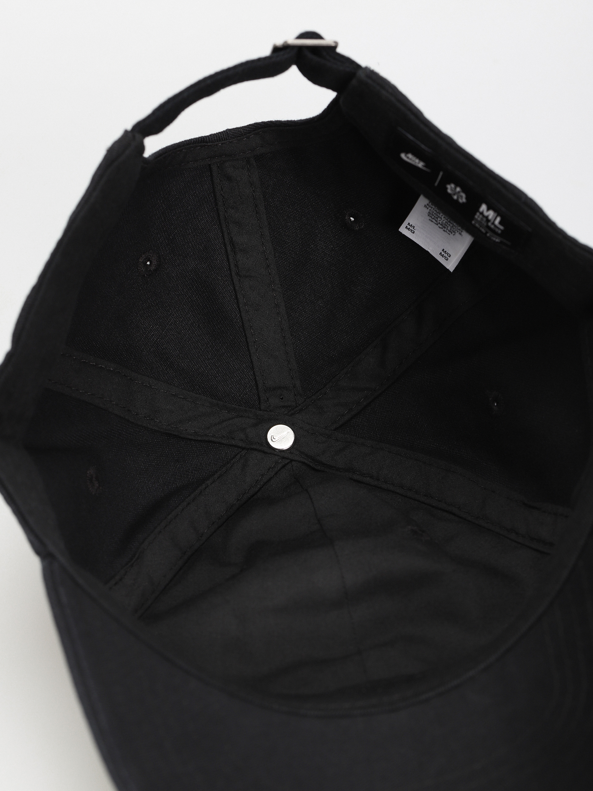Șapcă Nike SB Club Cb Fut Wsh L (black/white)