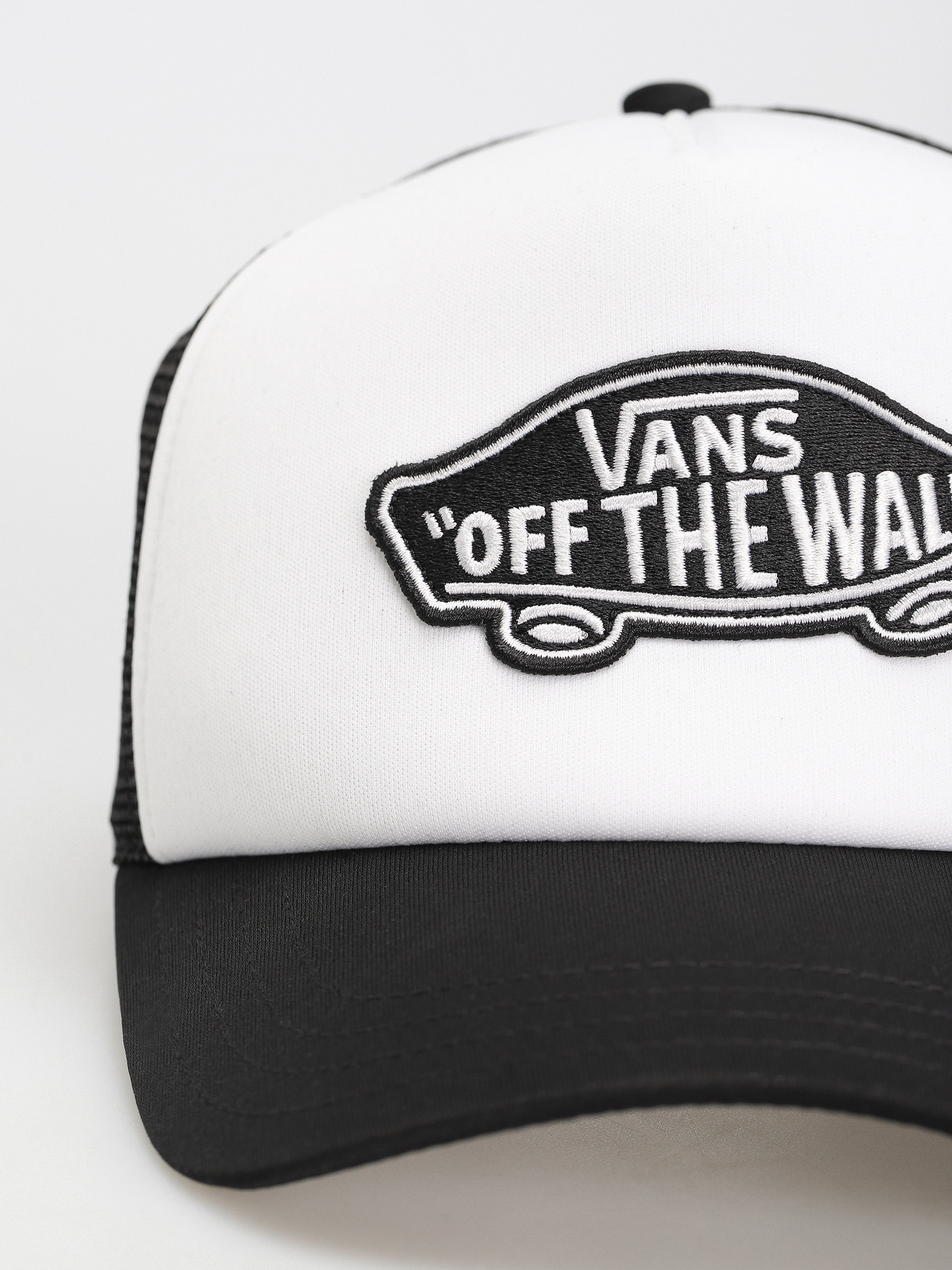 Șapcă Vans Classic Patch Curved Bill Trucker (black/white)