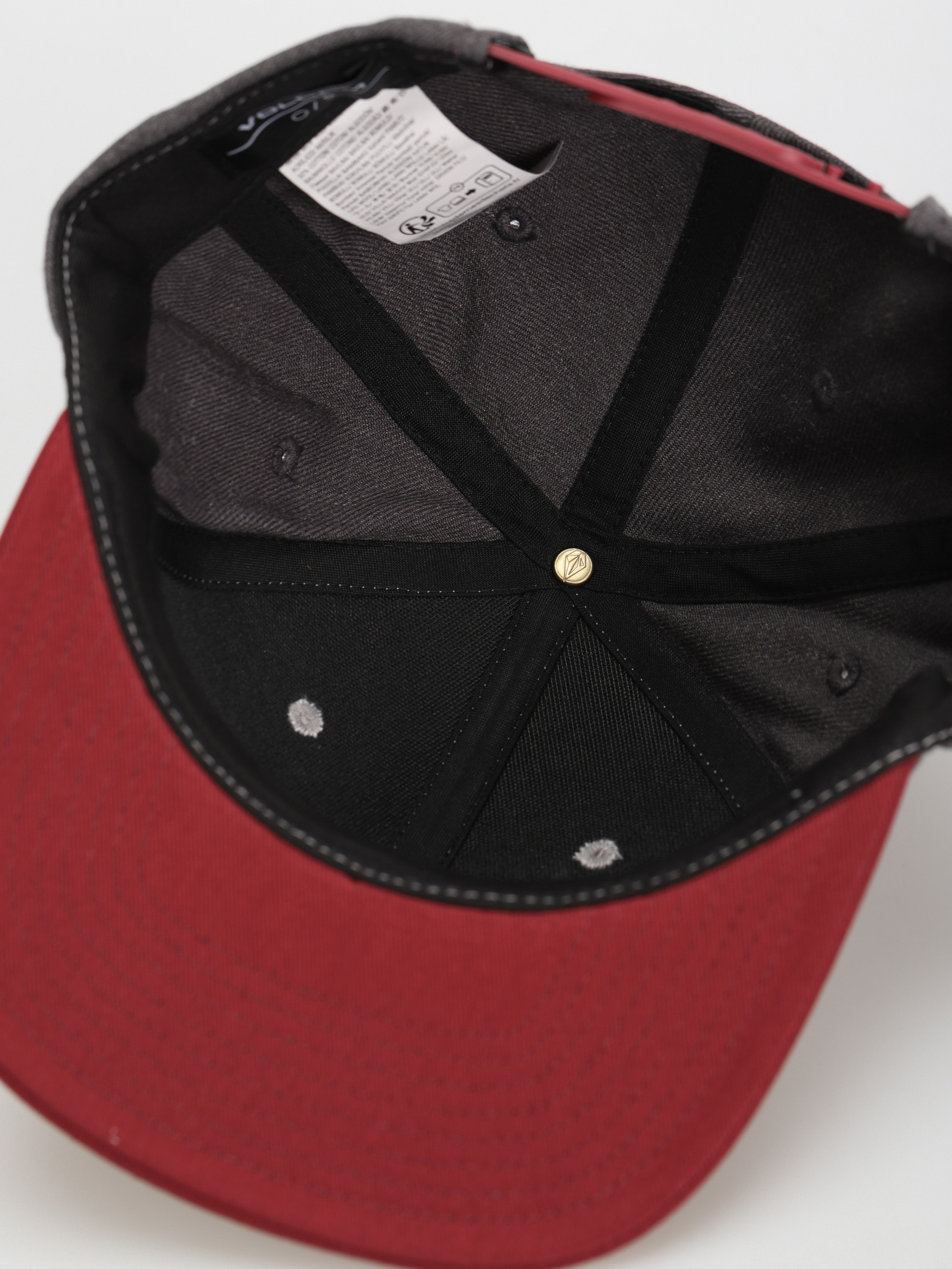 Șapcă Volcom Quarter Twill (oxblood)