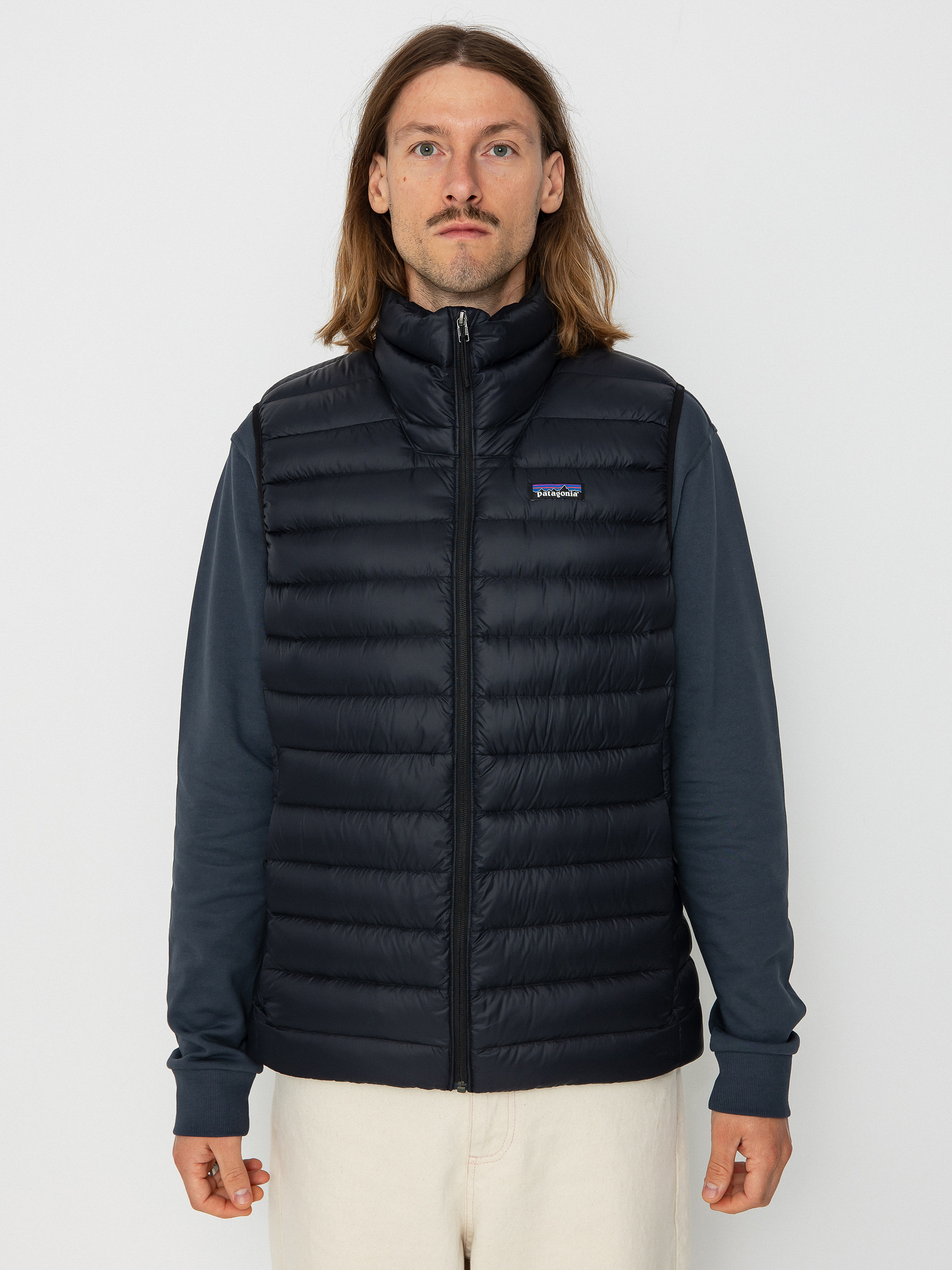Vestă Patagonia Down Sweater Vest (black)