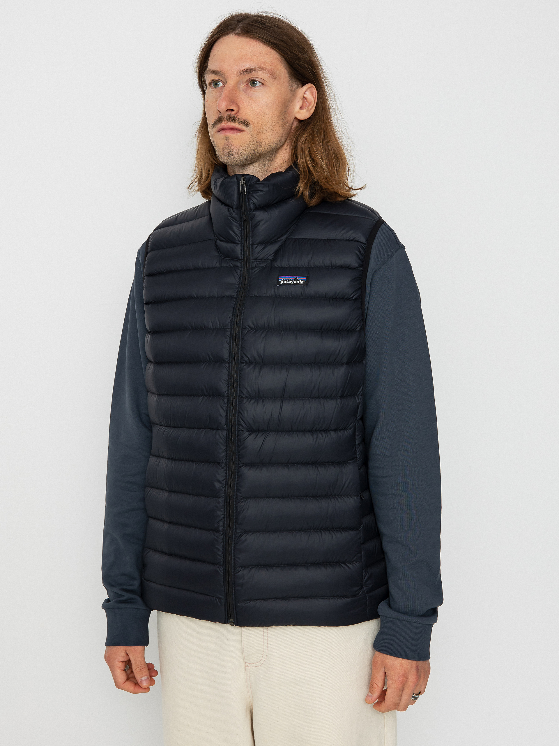 Vestă Patagonia Down Sweater Vest (black)