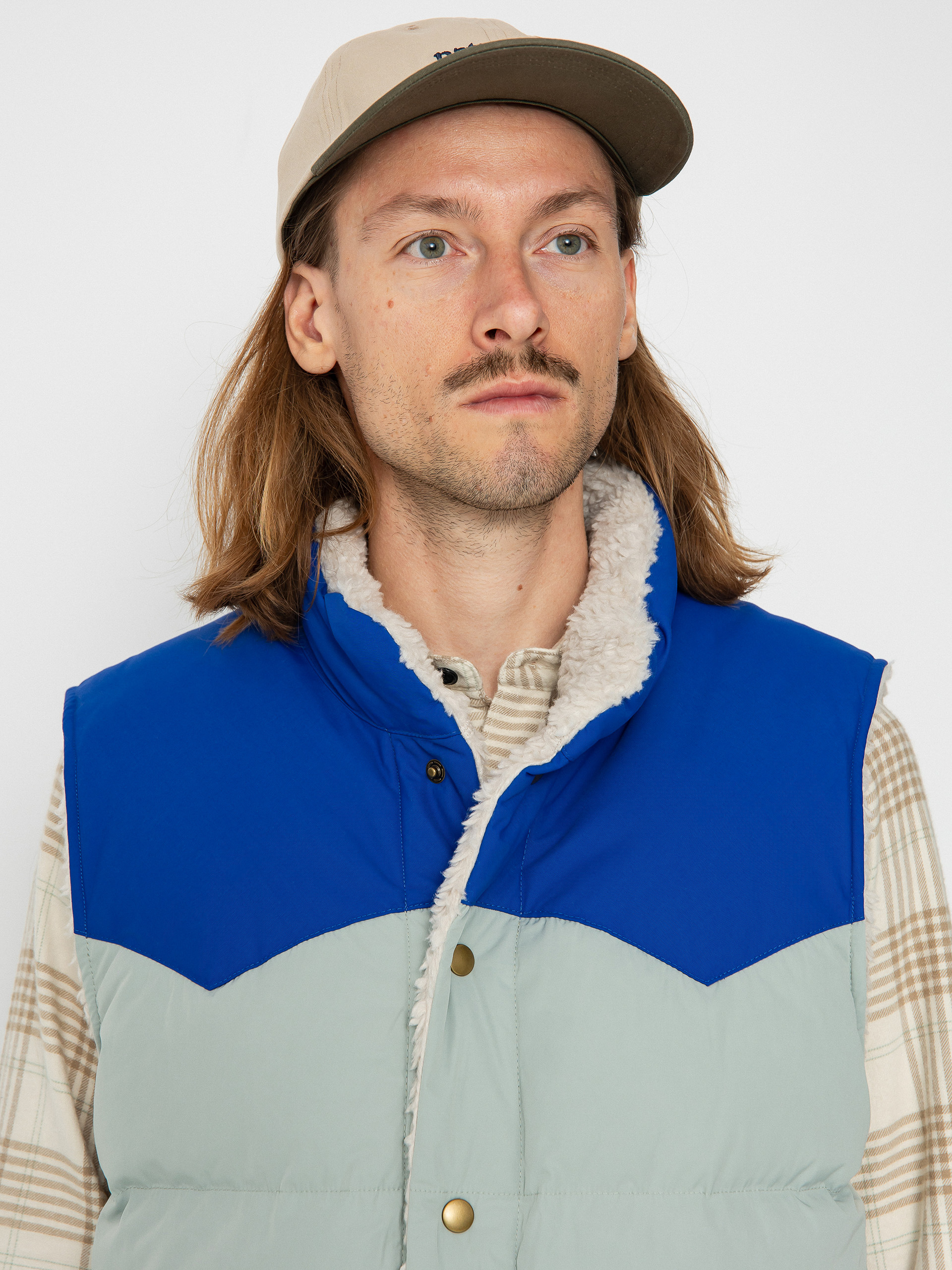 Vestă Patagonia Reversible Bivy Down Vest (sleet green)
