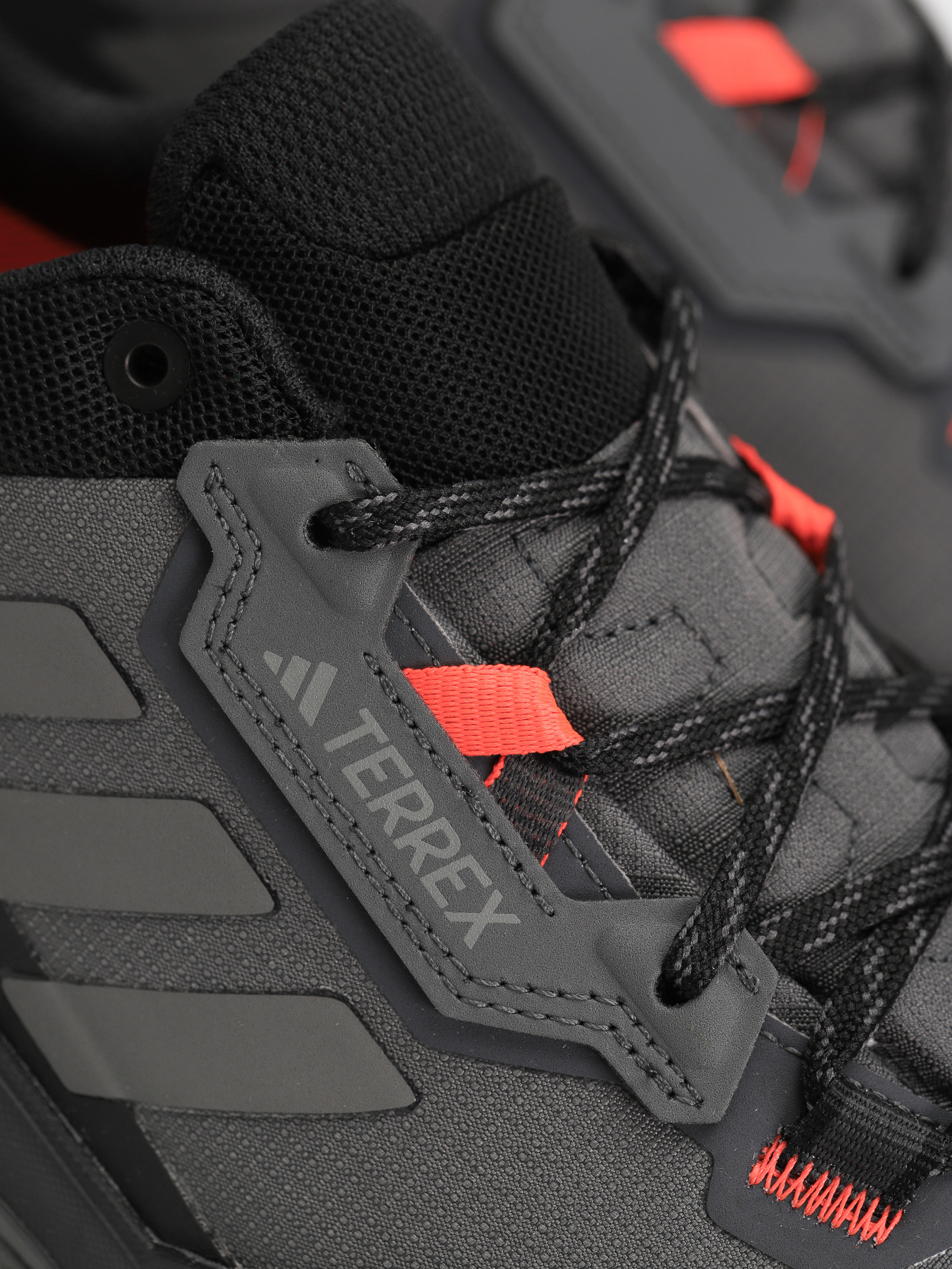 Pantofi adidas Originals Terrex Ax4 Gtx (gresix/grefou/solred)