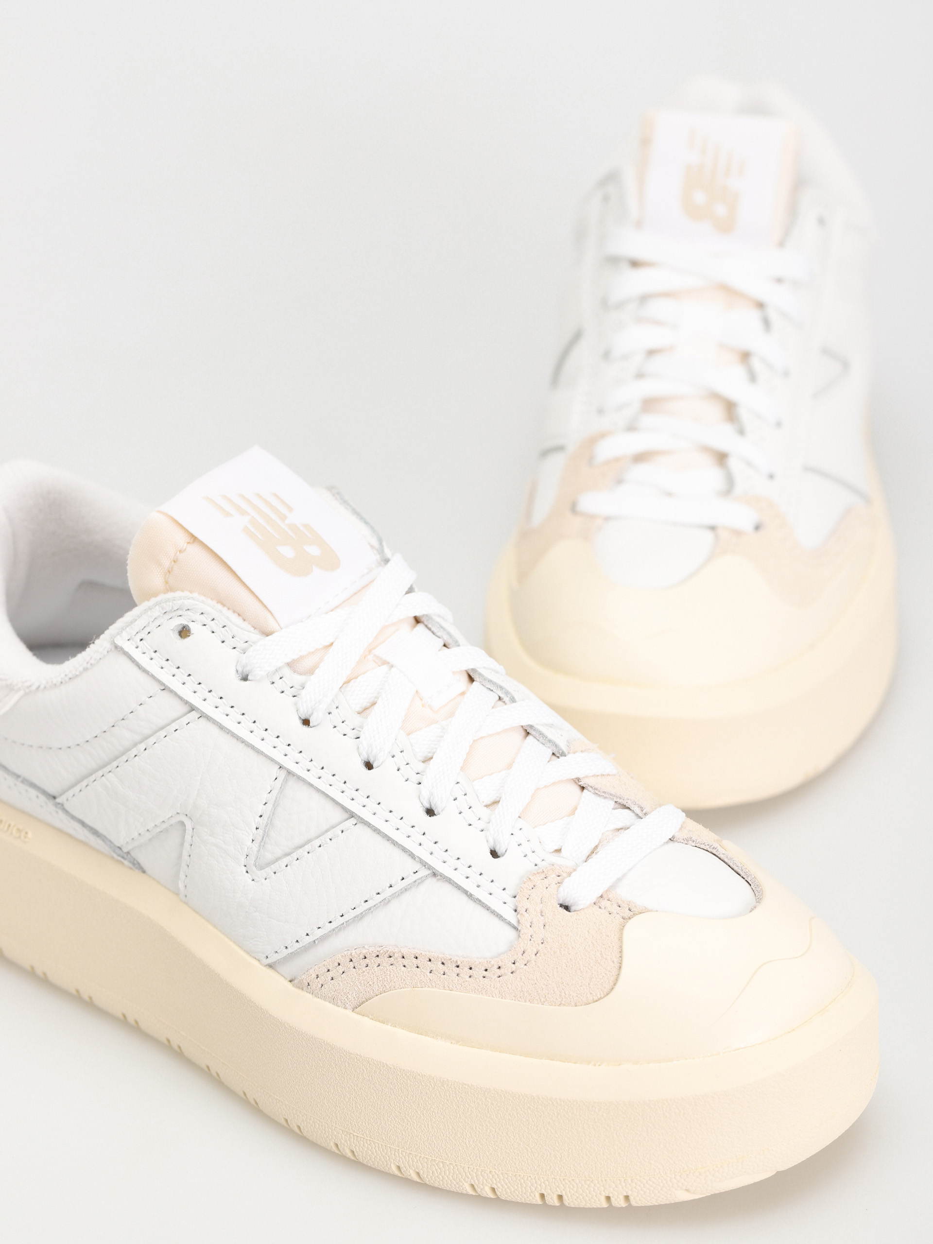 Pantofi New Balance CT302 (white)