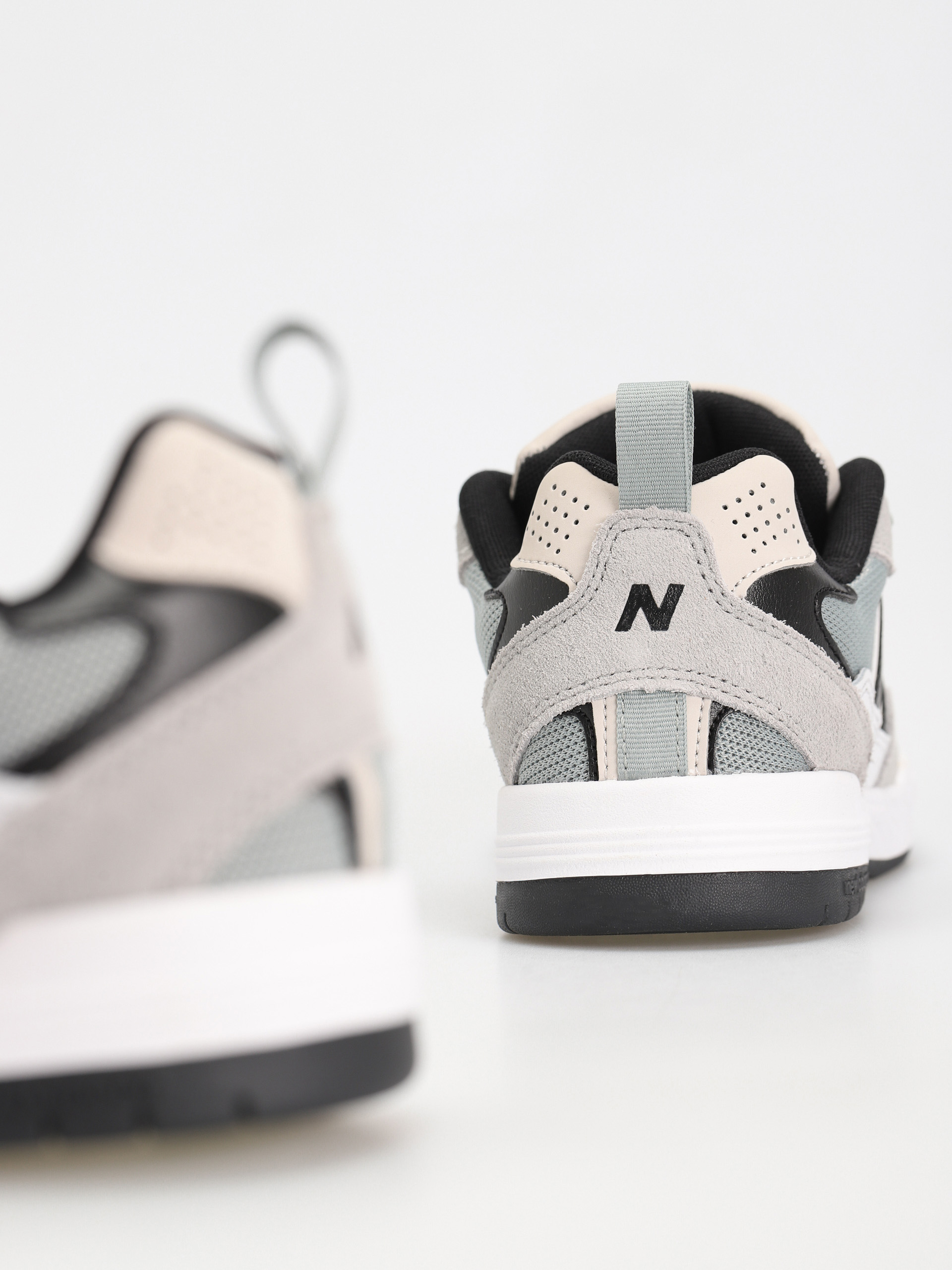 Pantofi New Balance 808 (grey/black)