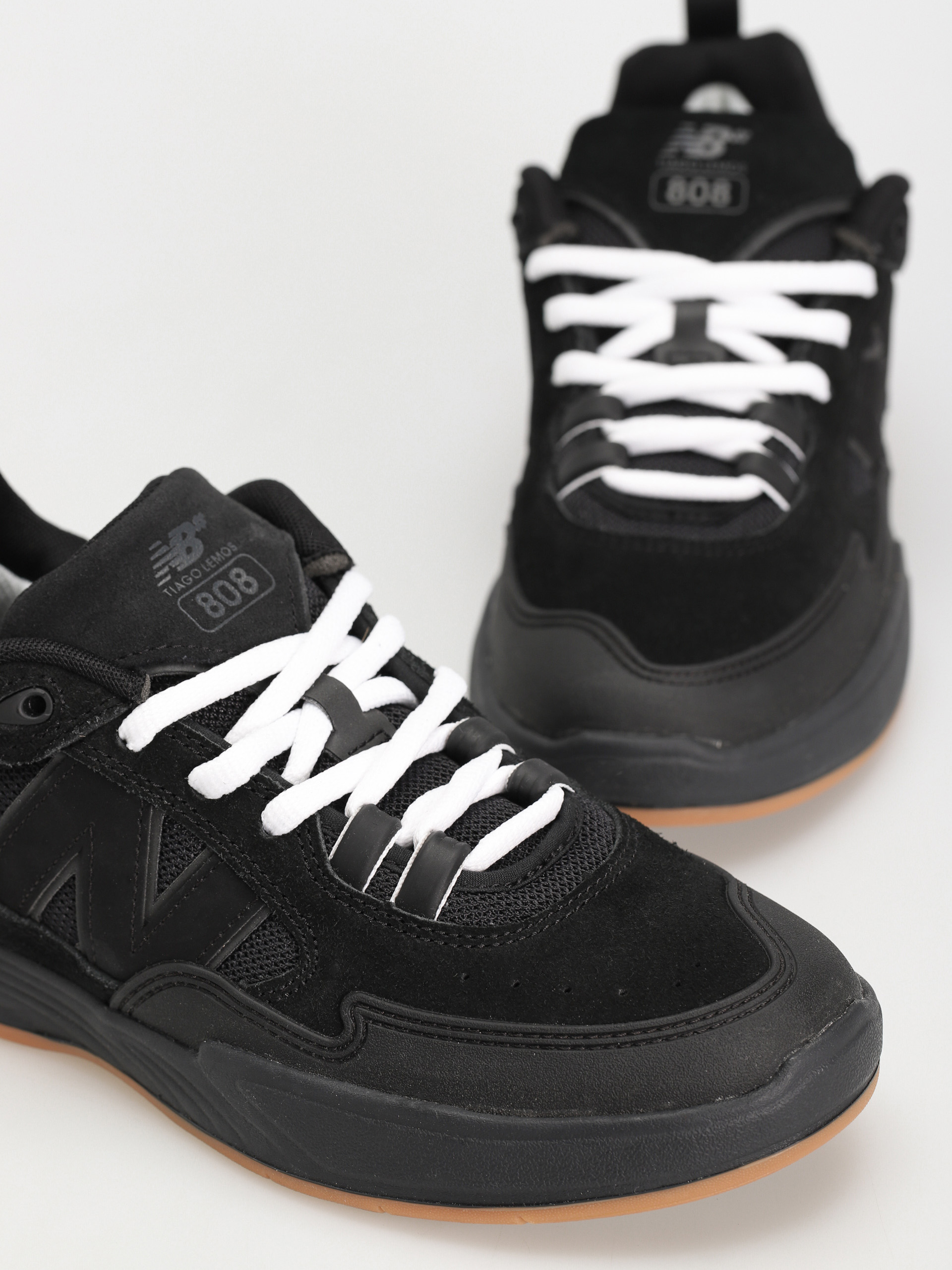 Pantofi New Balance 808 (black/black)