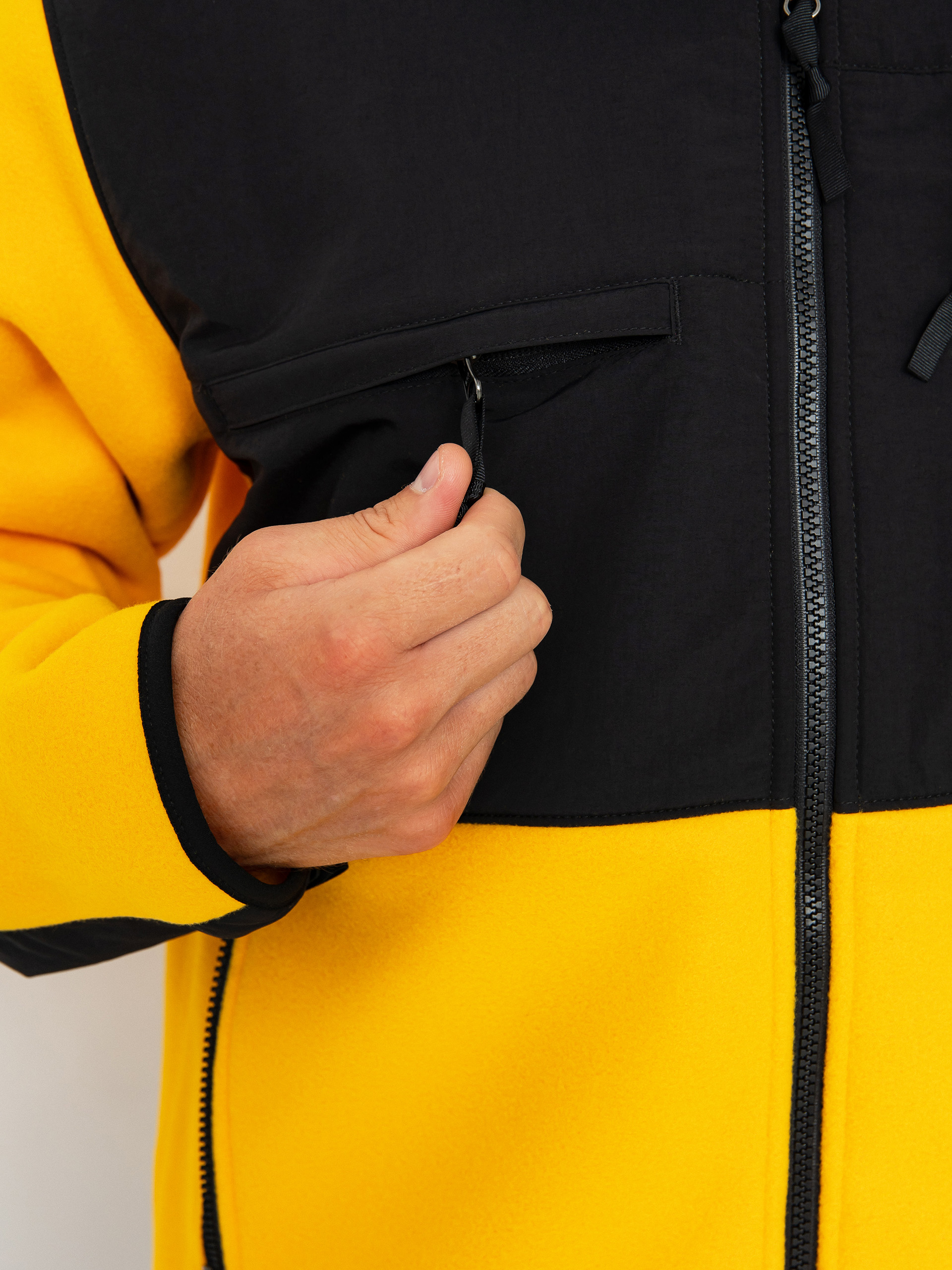 Pentru bărbați Hanorac din fleece The North Face Denali (summit gold/tnf black)