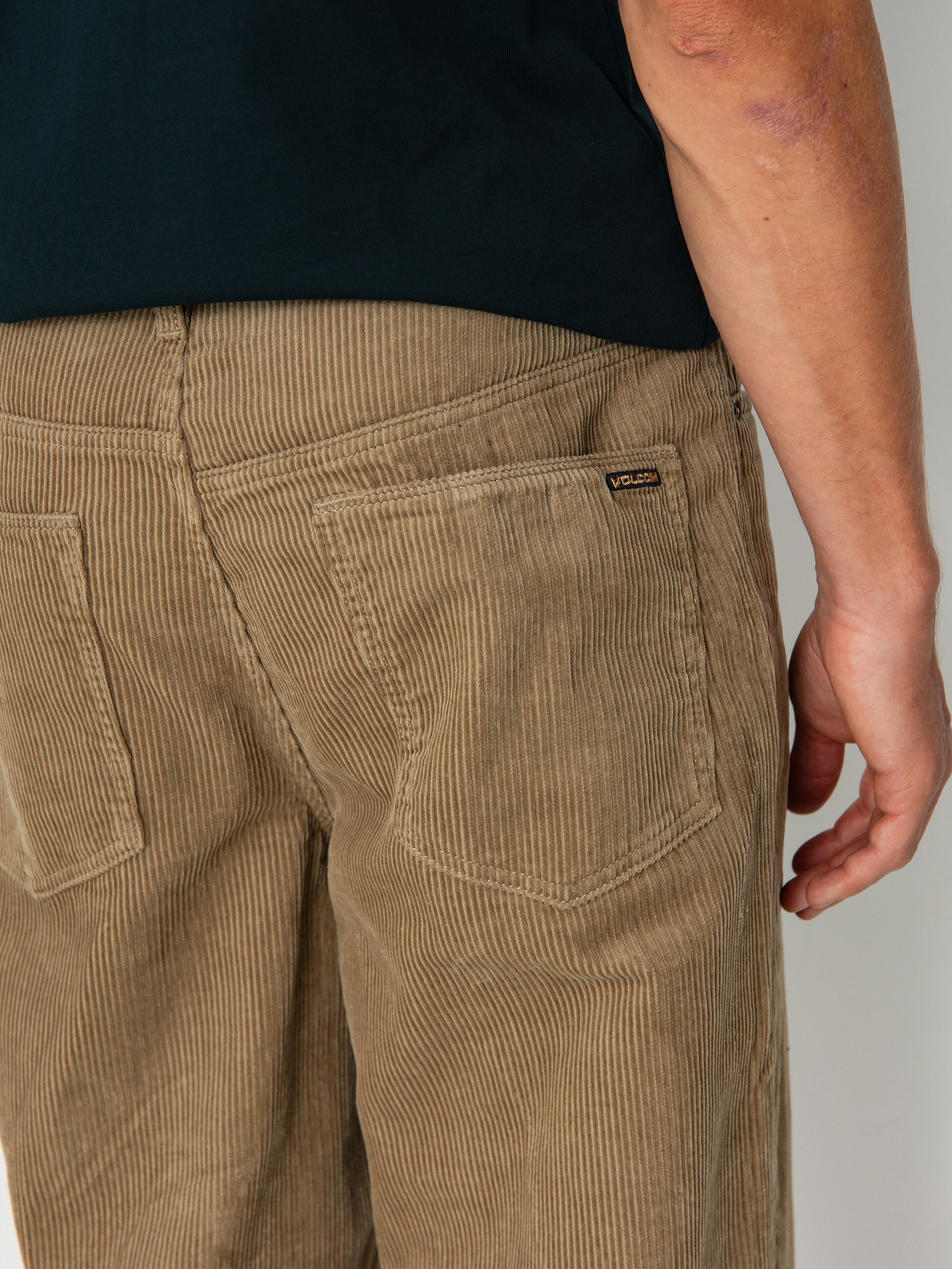 Pantaloni Volcom Billow Tapered Cord (khaki)