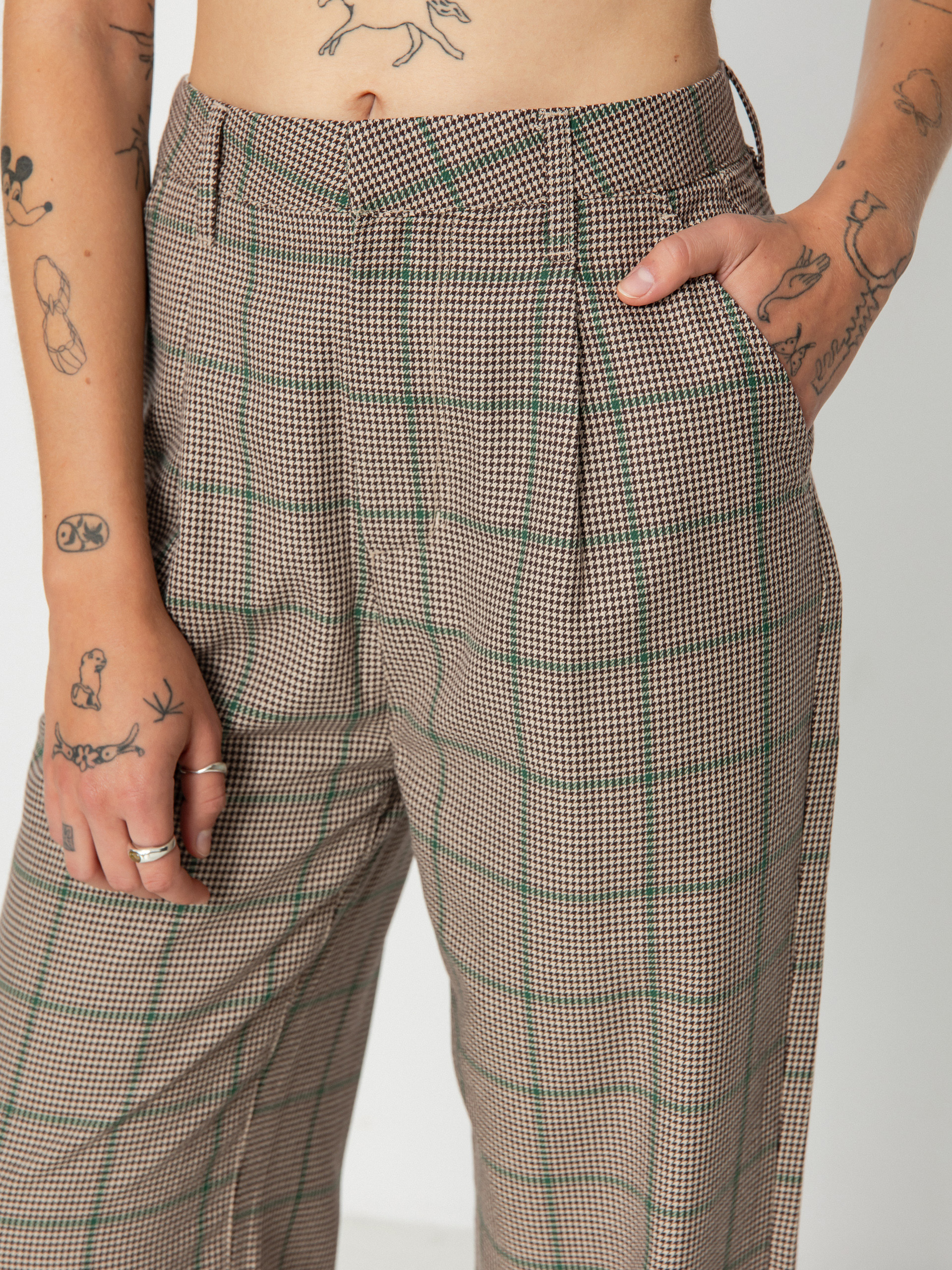 Pantaloni Brixton Victory Trouser Wmn (sesame/seal brown)