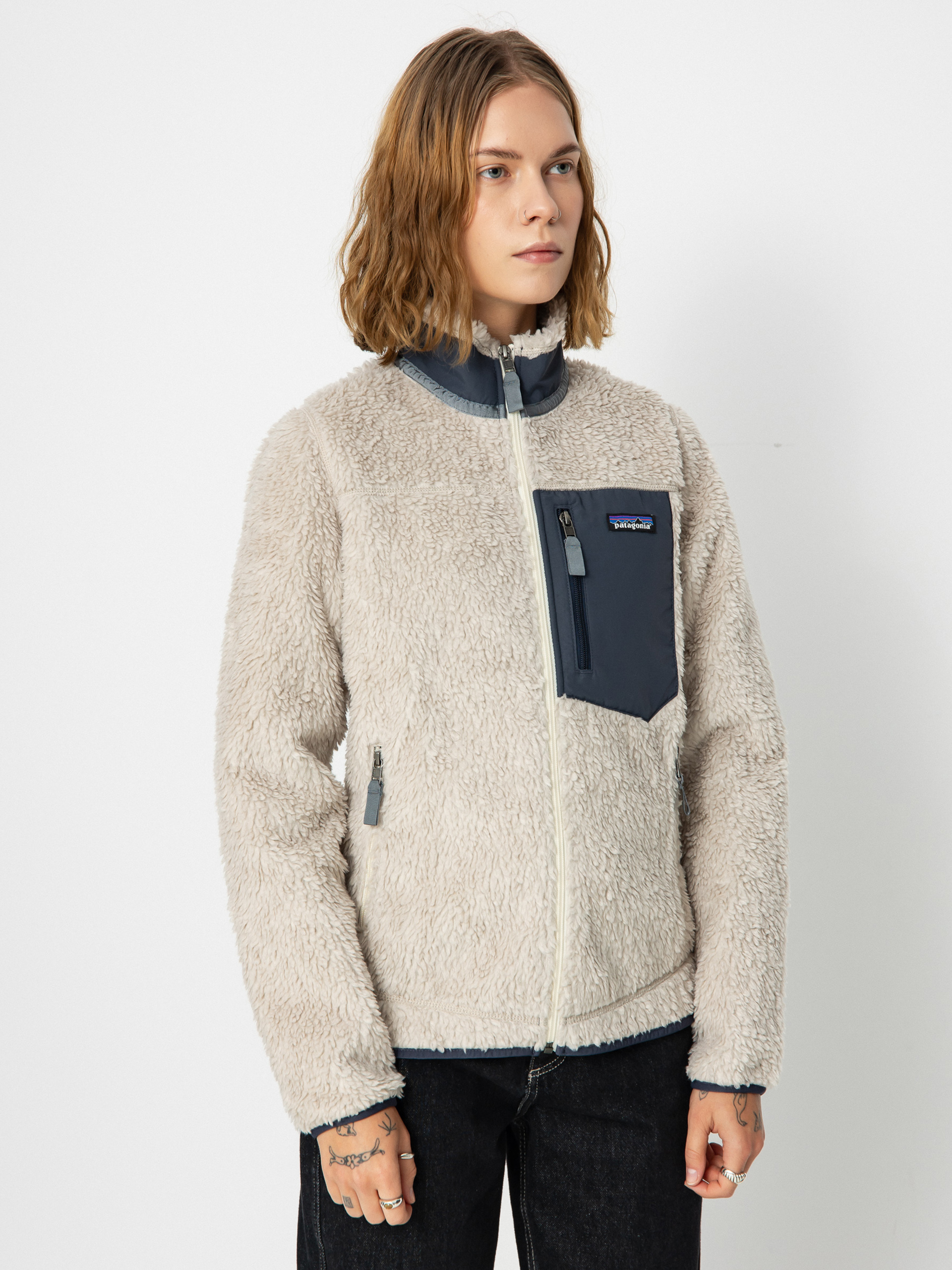 Geacă Patagonia Classic Retro X Wmn (natural w/smolder blue)