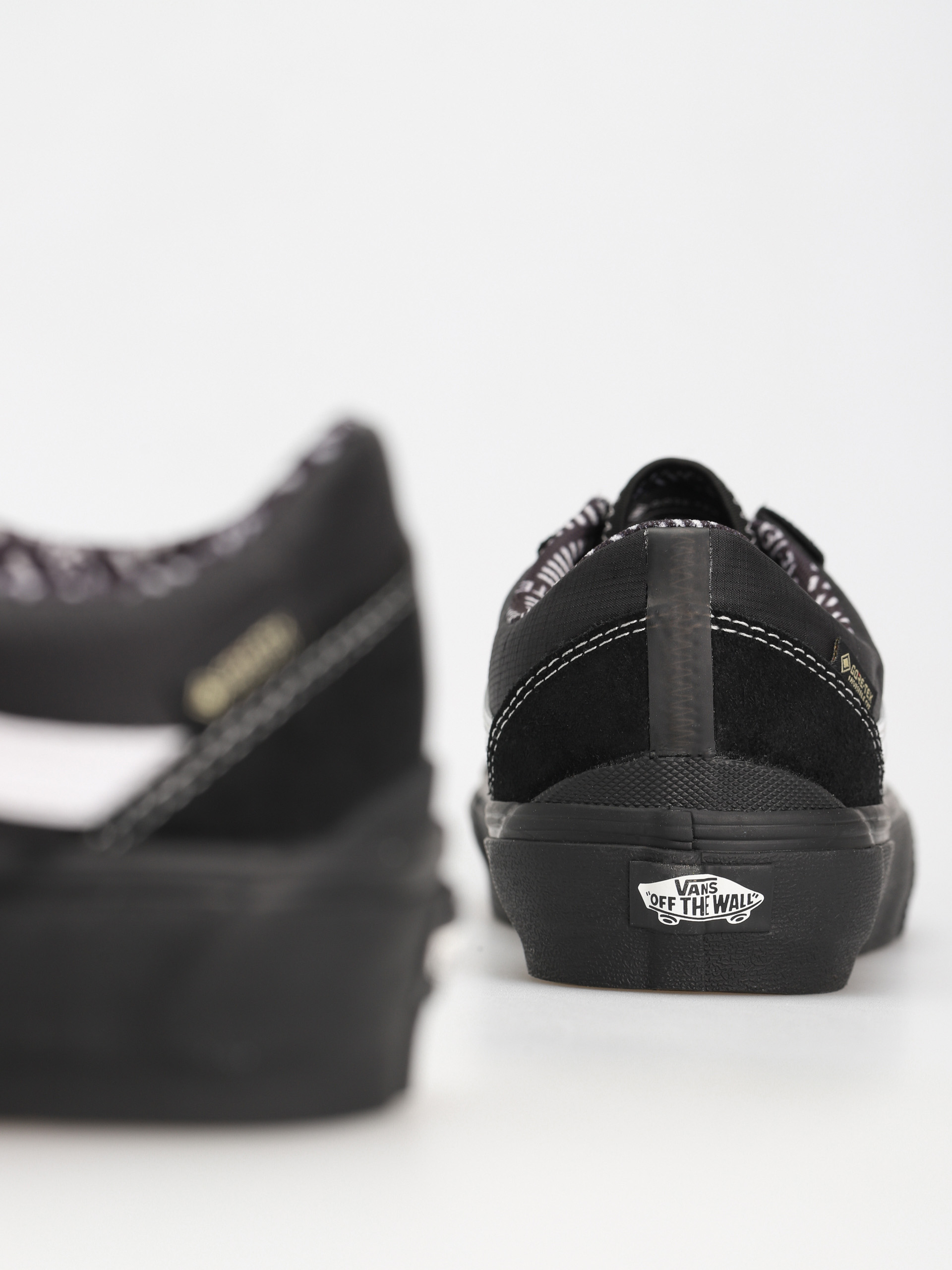 Pantofi Vans Old Skool Gore Tex (gore tex black)