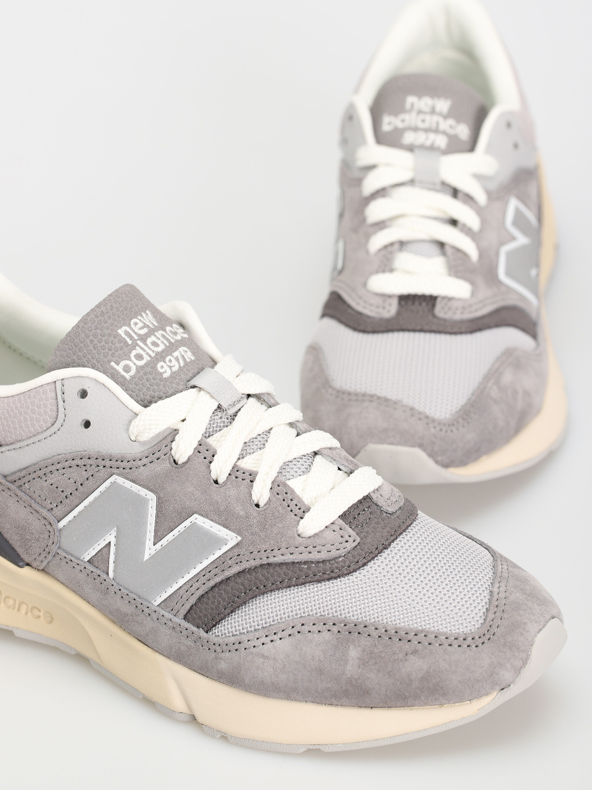 Pantofi New Balance 997 (shadow grey)