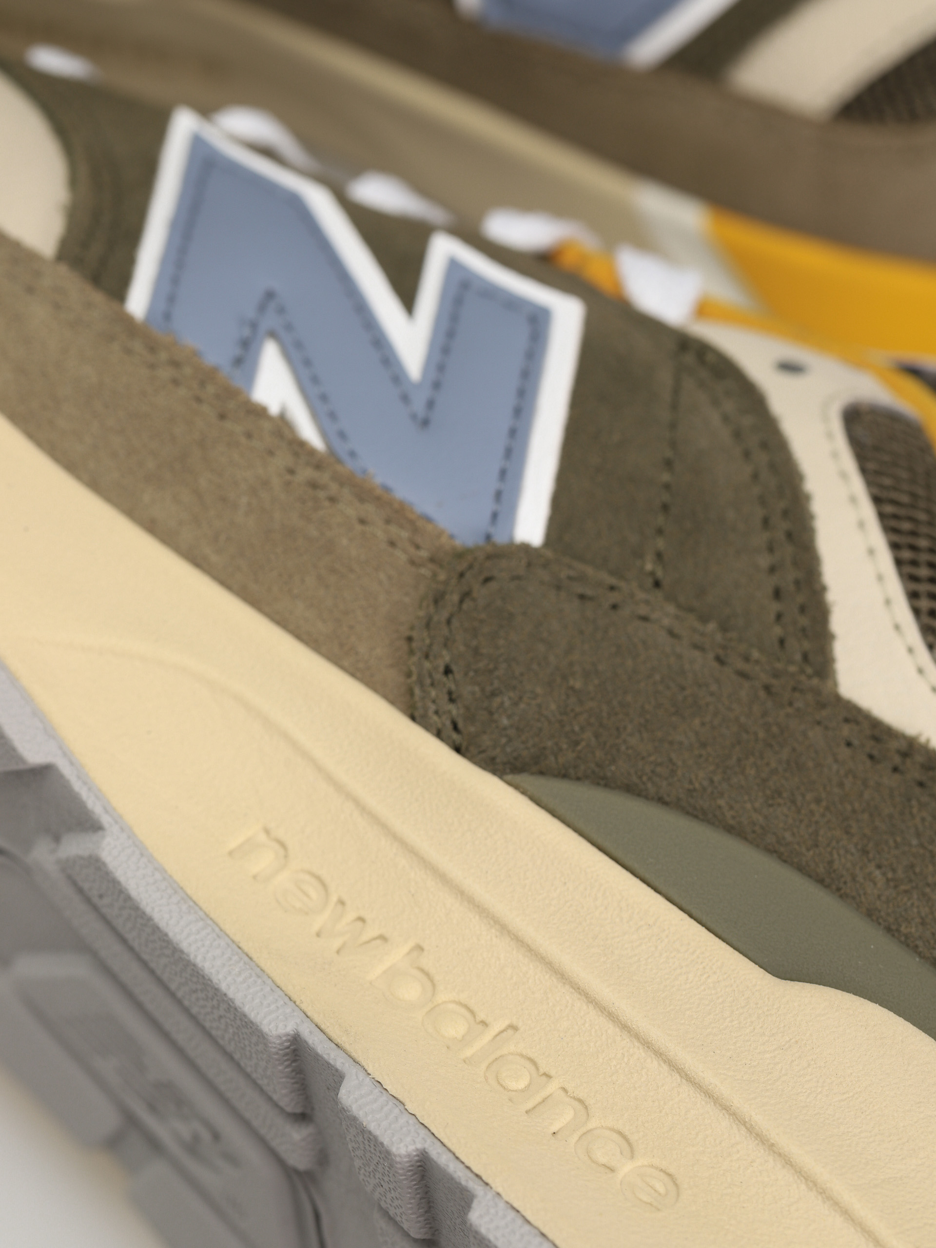 Pantofi New Balance 997 (covert green)